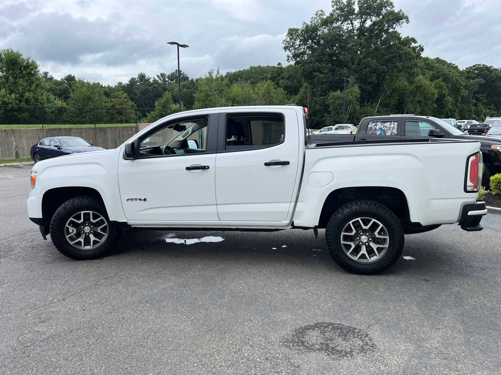 2021 GMC Canyon AT4 w/Cloth 5