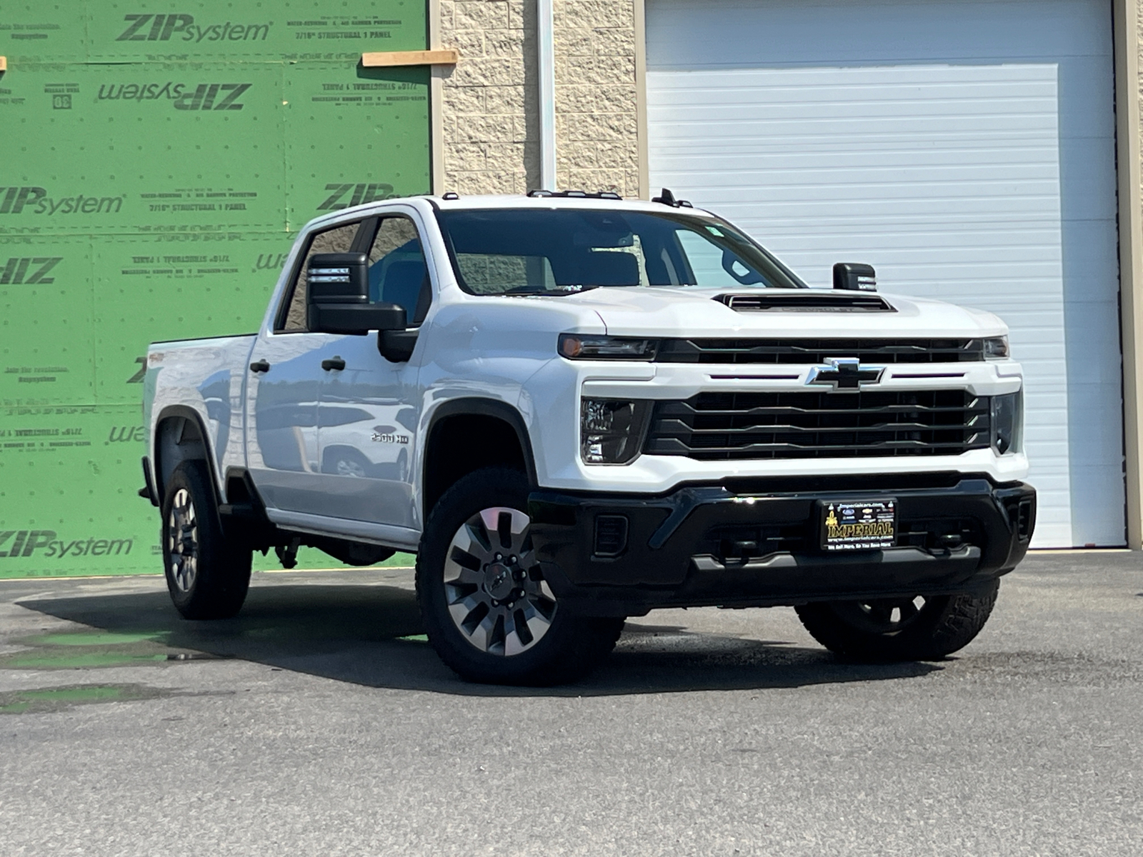 2024 Chevrolet Silverado 2500HD Custom 1