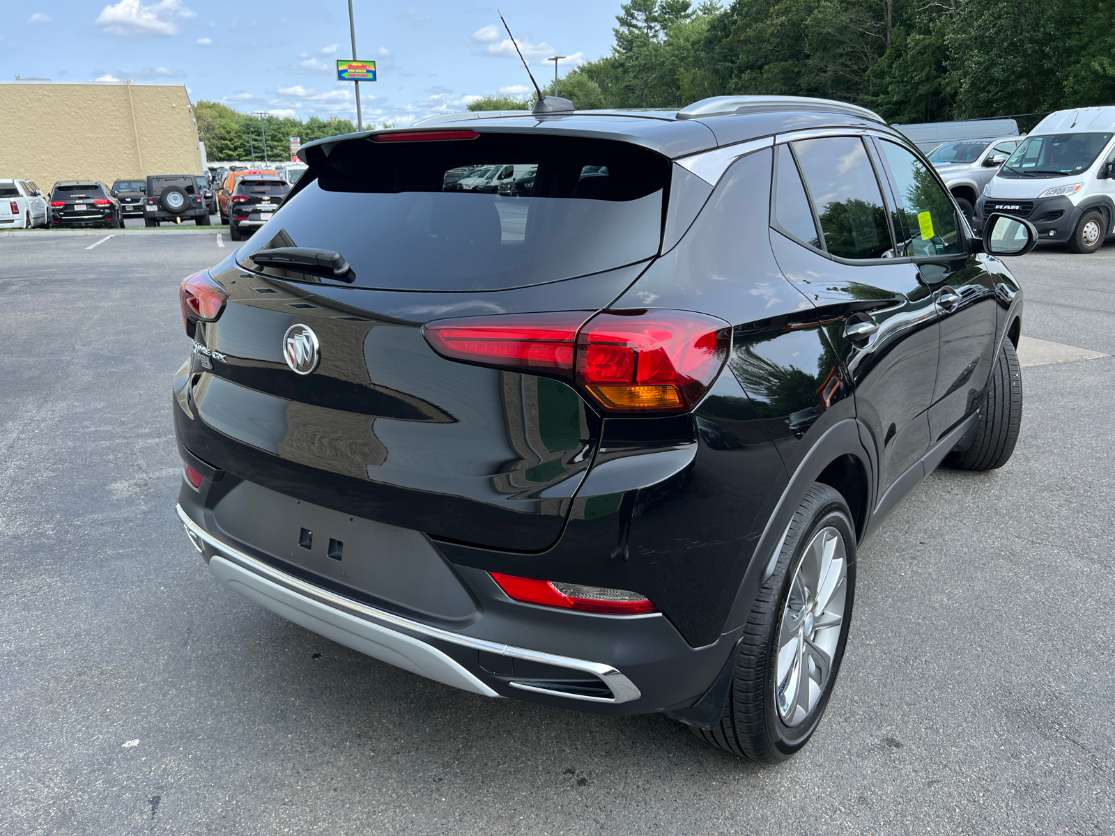 2022 Buick Encore GX Essence 10