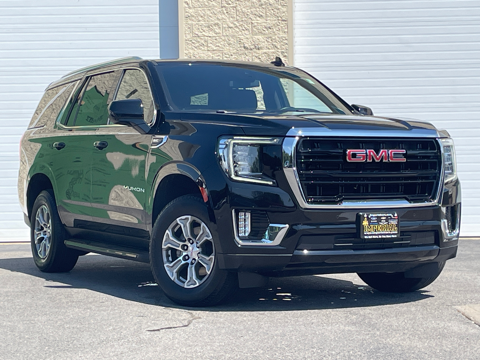 2022 GMC Yukon SLE 1