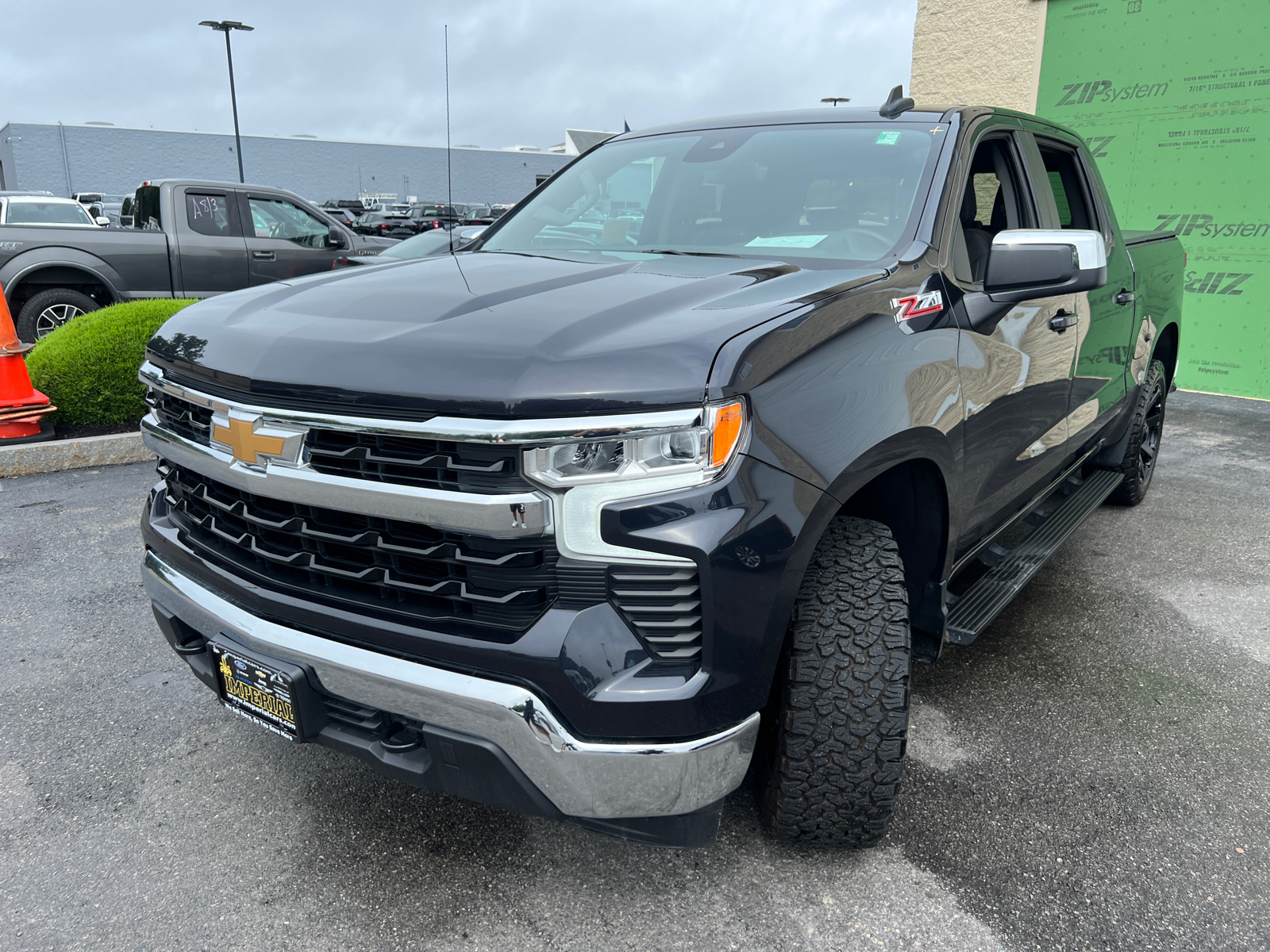 2024 Chevrolet Silverado 1500 LT 4