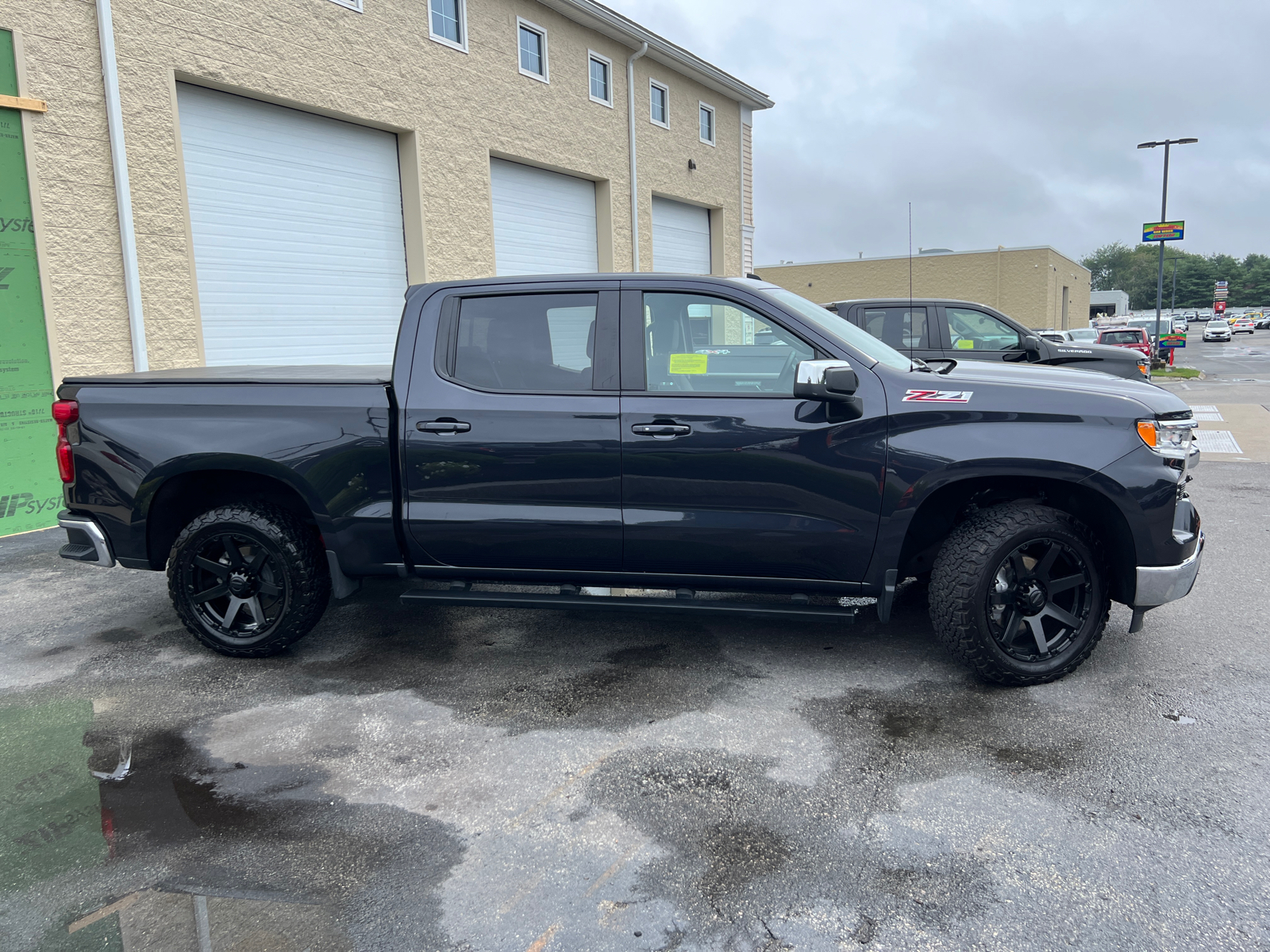 2024 Chevrolet Silverado 1500 LT 11