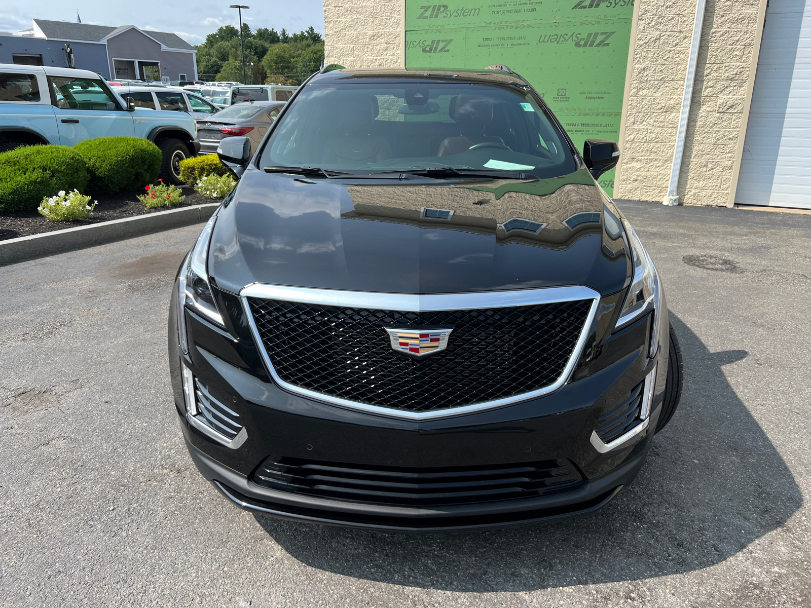 2023 Cadillac XT5 Sport 3