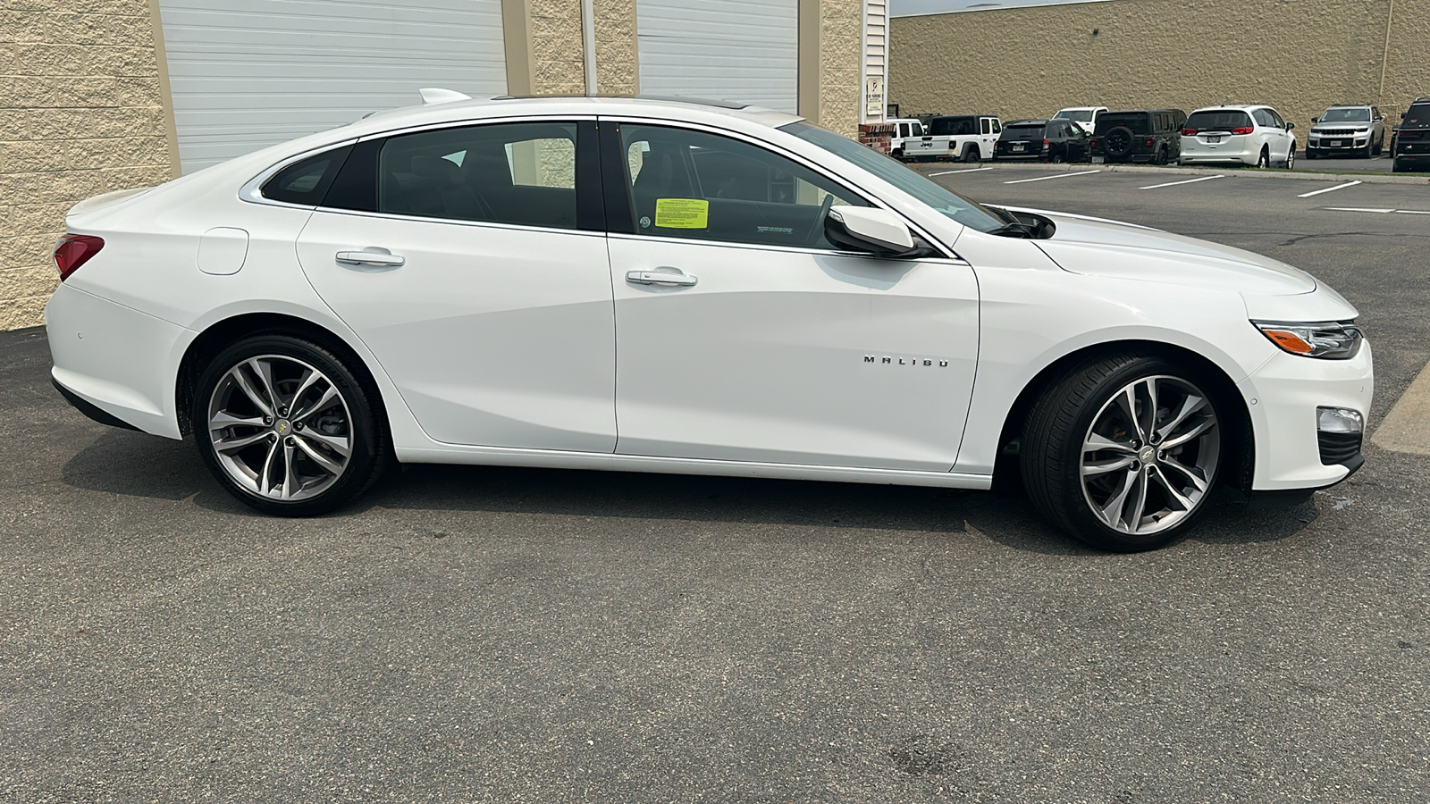 2022 Chevrolet Malibu Premier 11