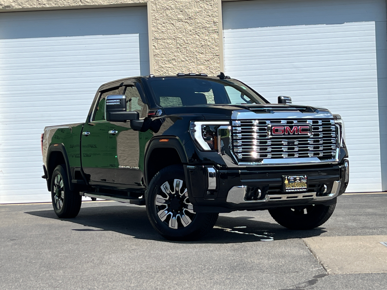 2024 GMC Sierra 3500HD Denali 1