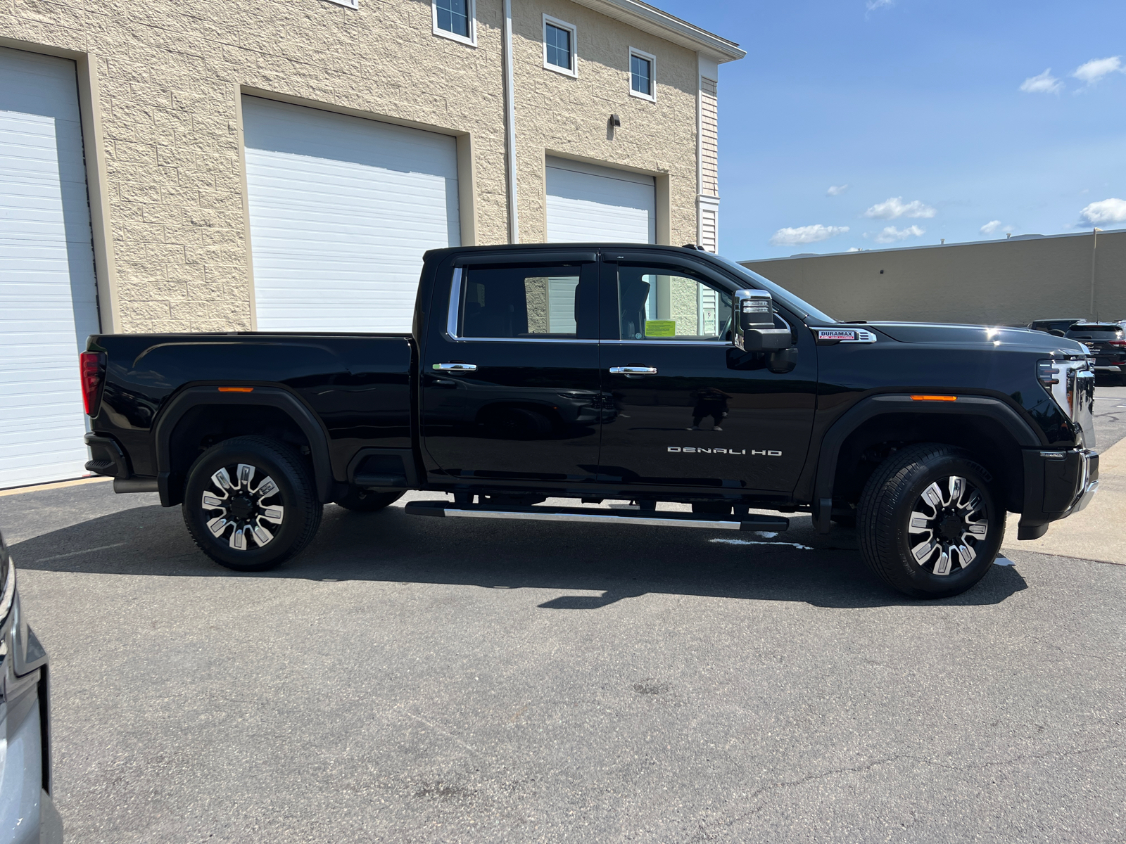 2024 GMC Sierra 3500HD Denali 12