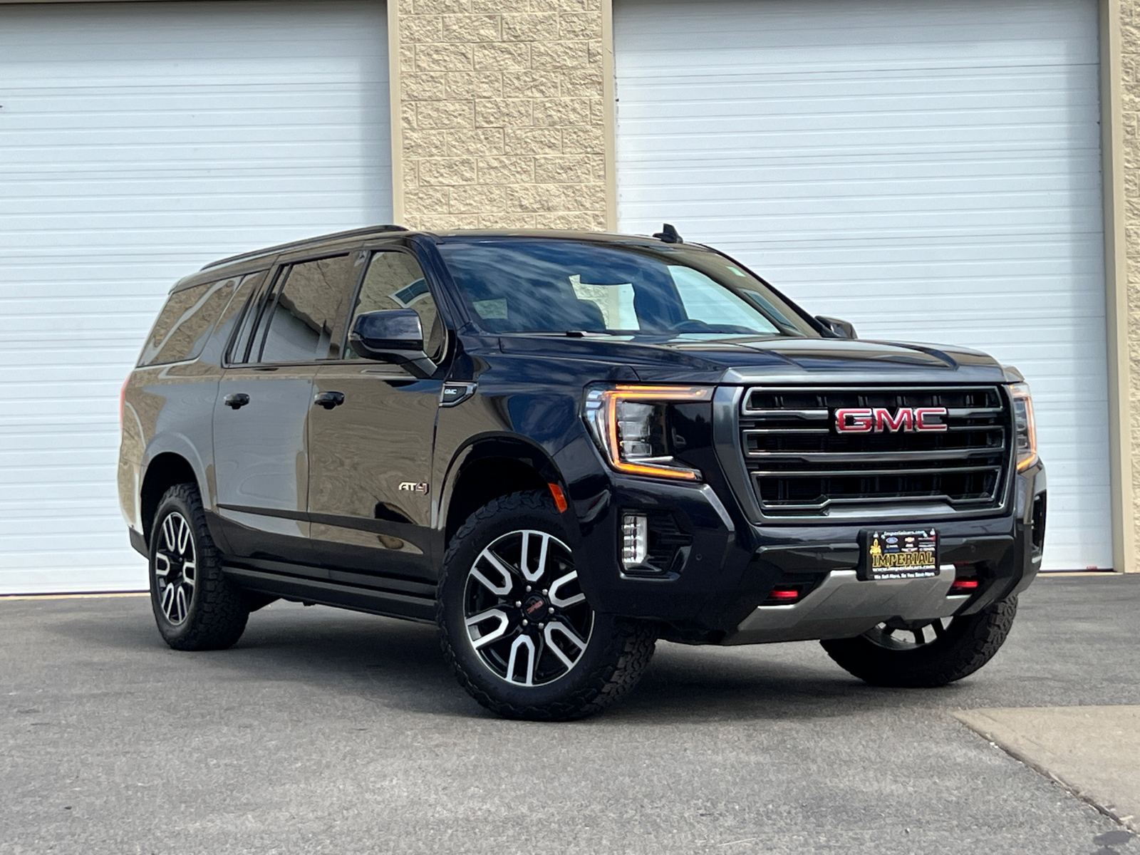 2023 GMC Yukon XL AT4 2