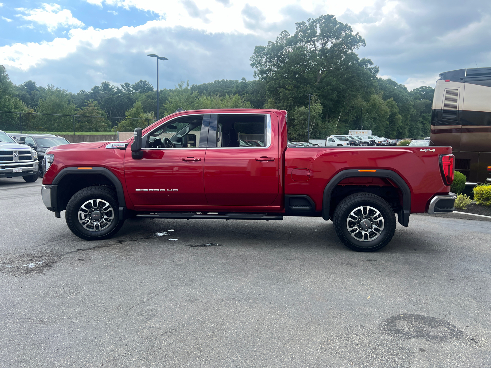 2024 GMC Sierra 2500HD SLE 5