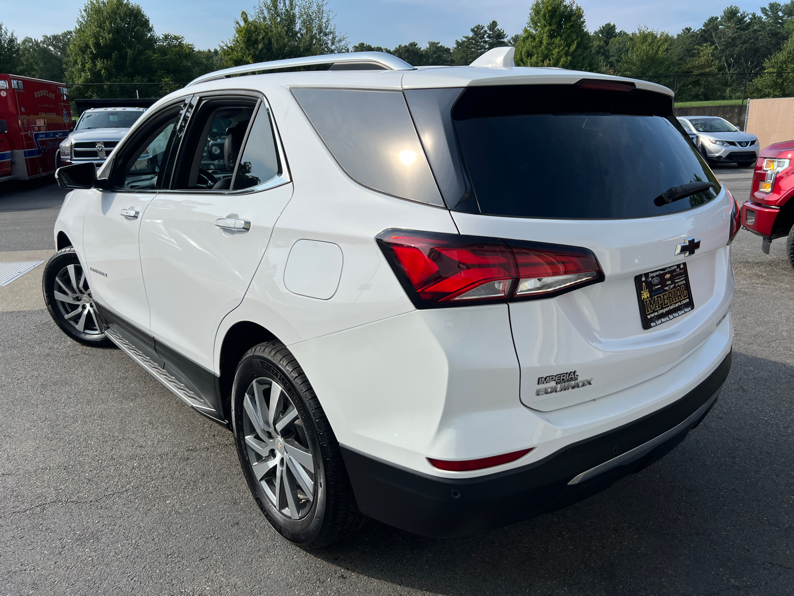 2023 Chevrolet Equinox Premier 7