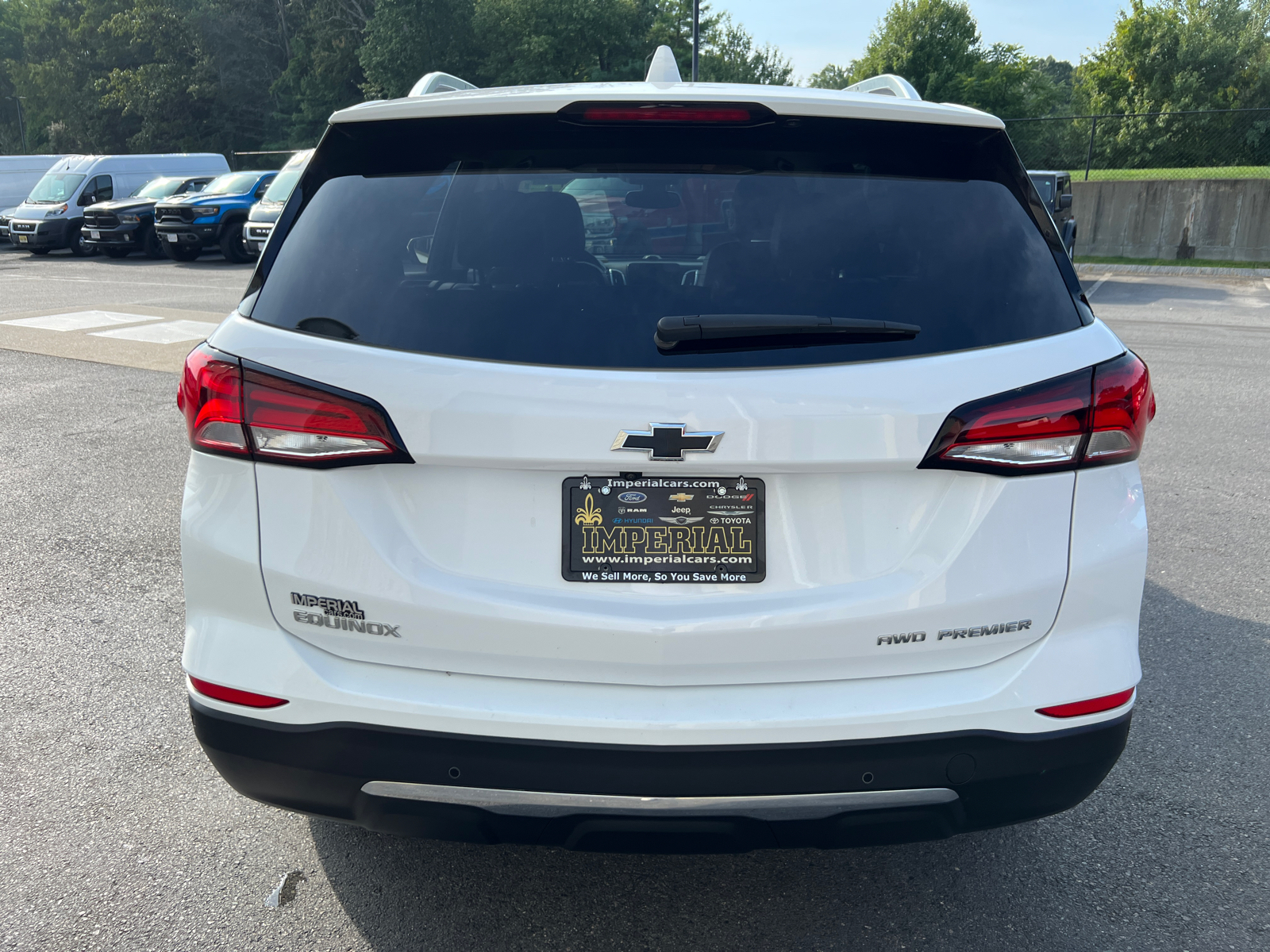 2023 Chevrolet Equinox Premier 8