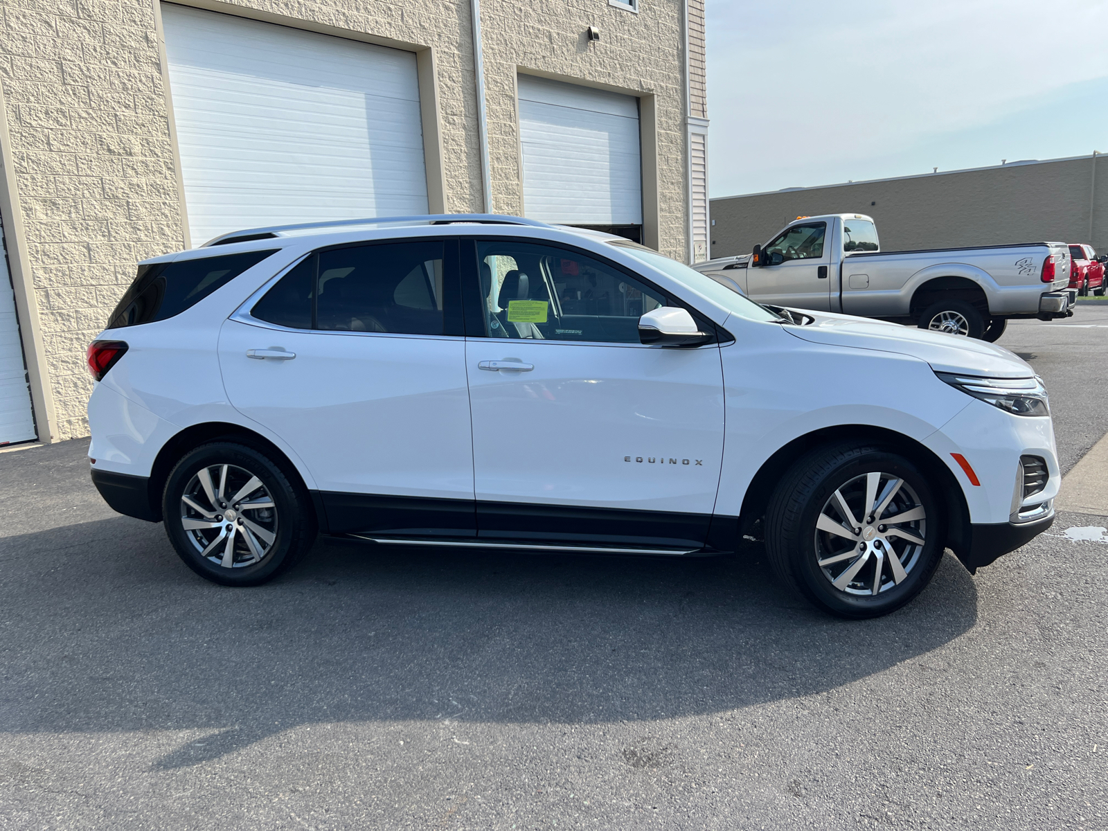 2023 Chevrolet Equinox Premier 11