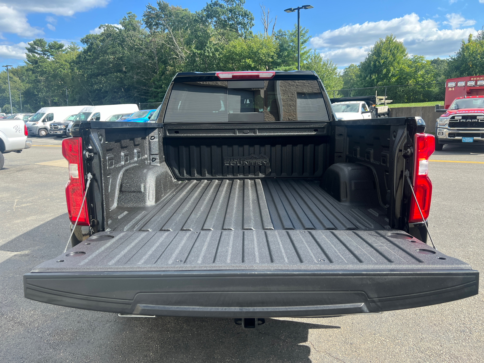 2022 Chevrolet Silverado 1500 LTD High Country 9