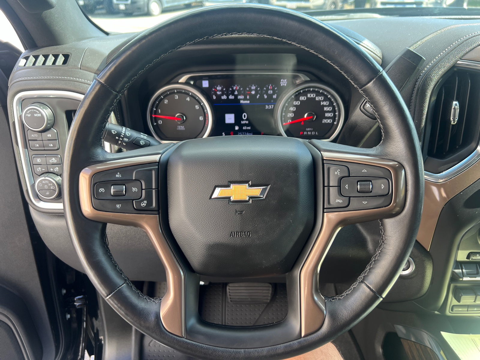 2022 Chevrolet Silverado 1500 LTD High Country 23