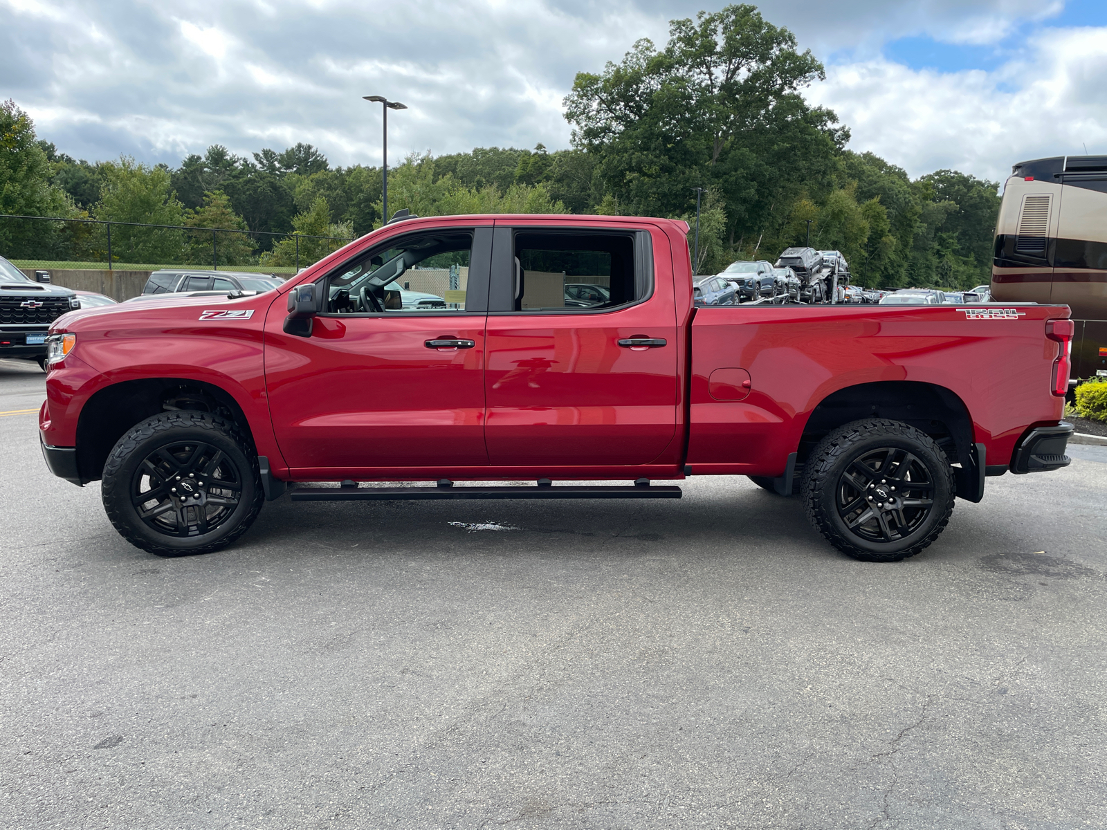 2023 Chevrolet Silverado 1500 LT Trail Boss 5