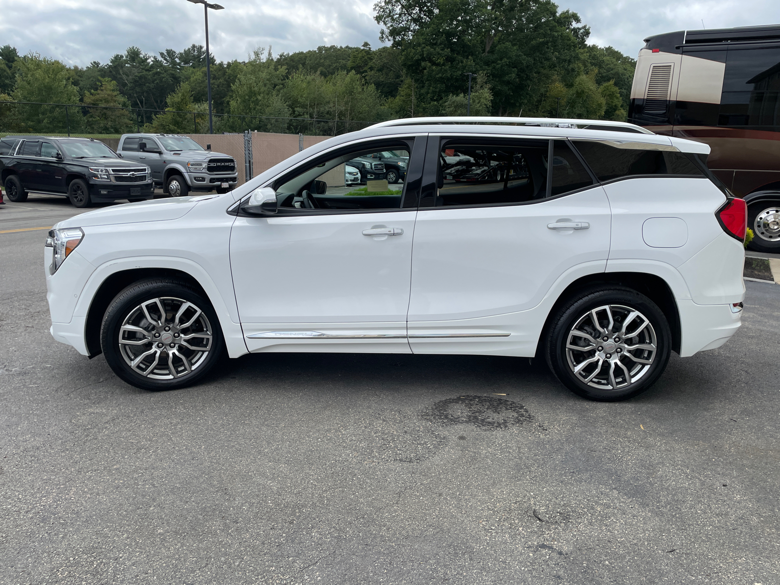 2023 GMC Terrain Denali 6