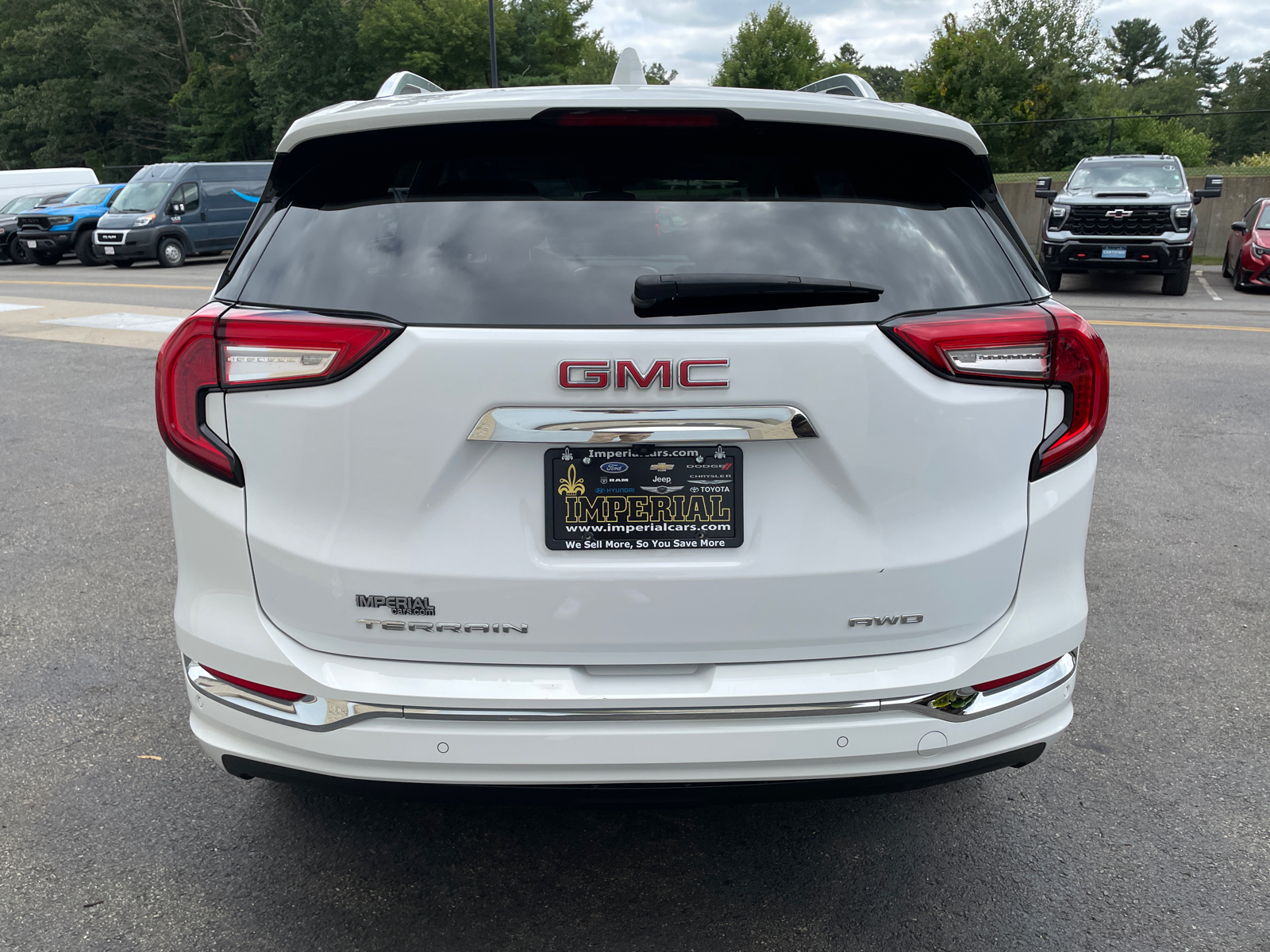 2023 GMC Terrain Denali 11