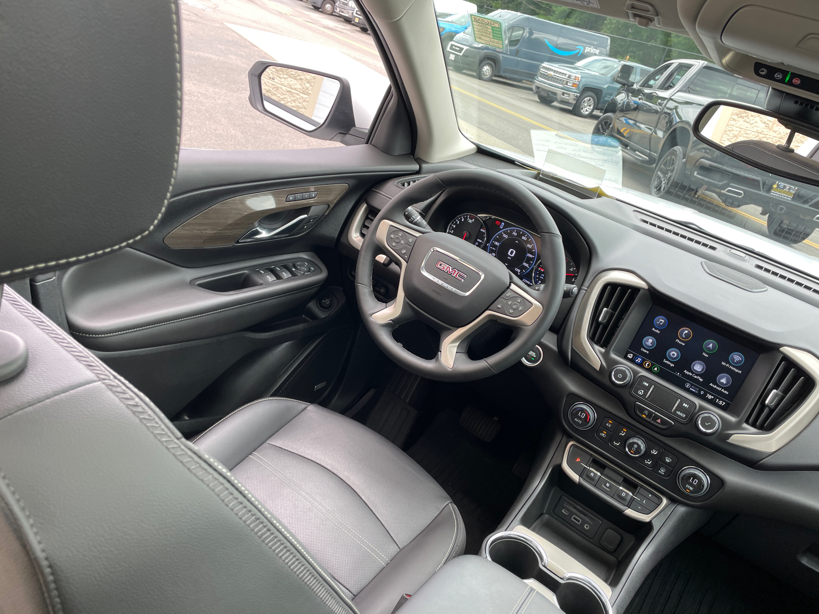 2023 GMC Terrain Denali 21