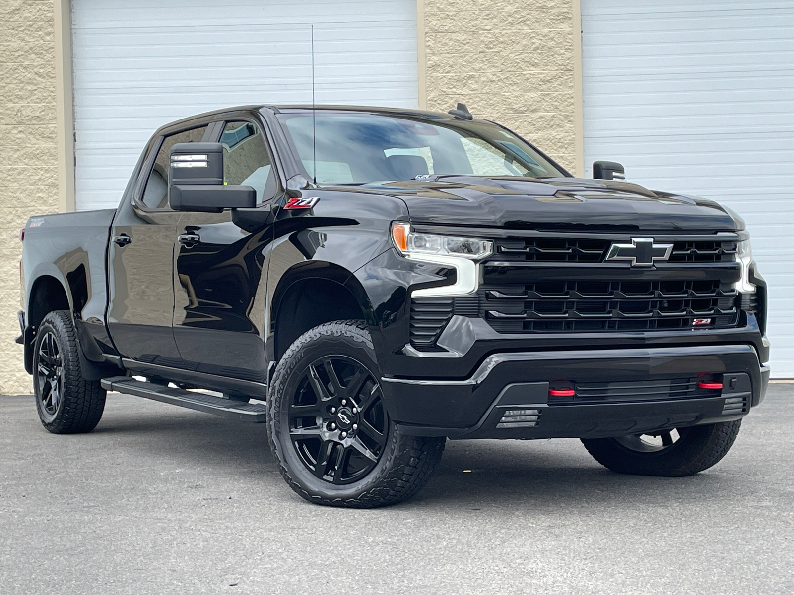 2022 Chevrolet Silverado 1500 LT Trail Boss 2