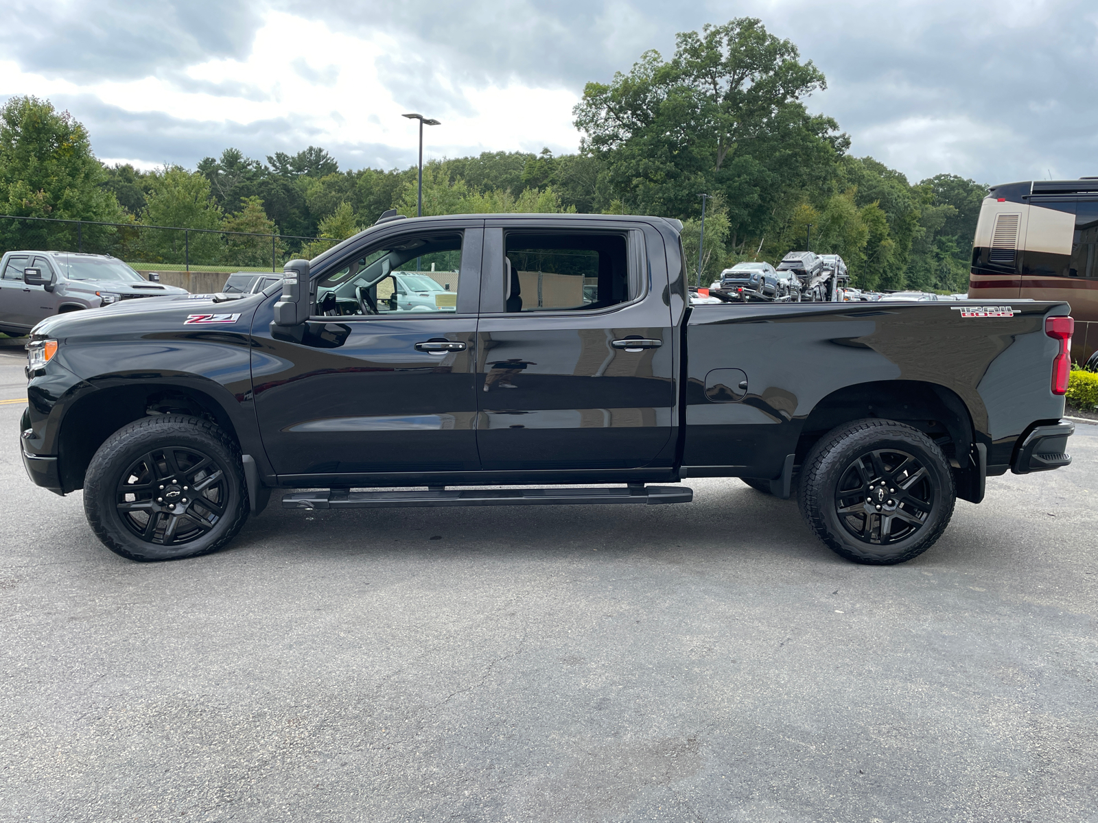 2022 Chevrolet Silverado 1500 LT Trail Boss 5