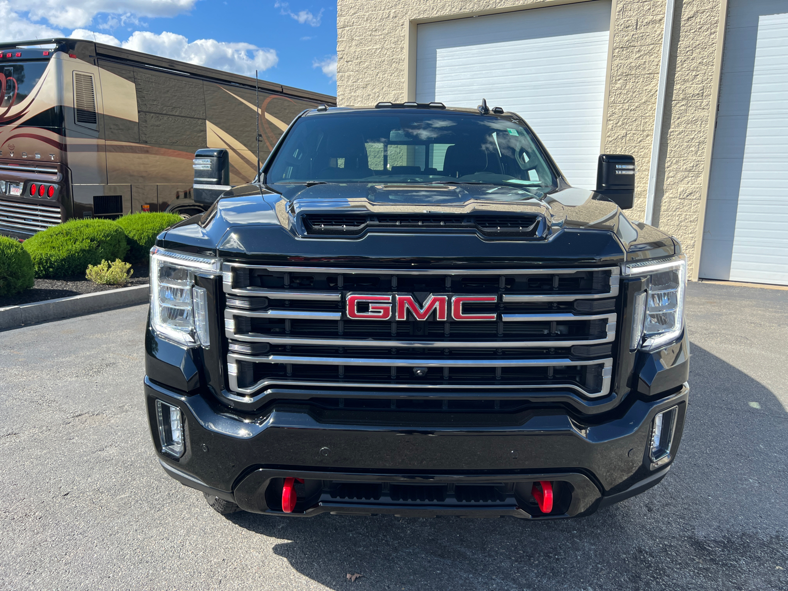 2023 GMC Sierra 2500HD AT4 3