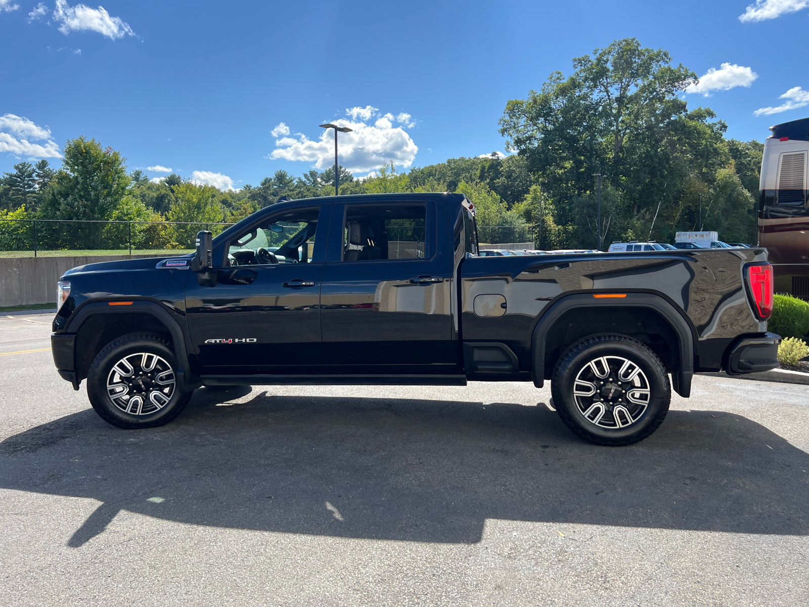 2023 GMC Sierra 2500HD AT4 5