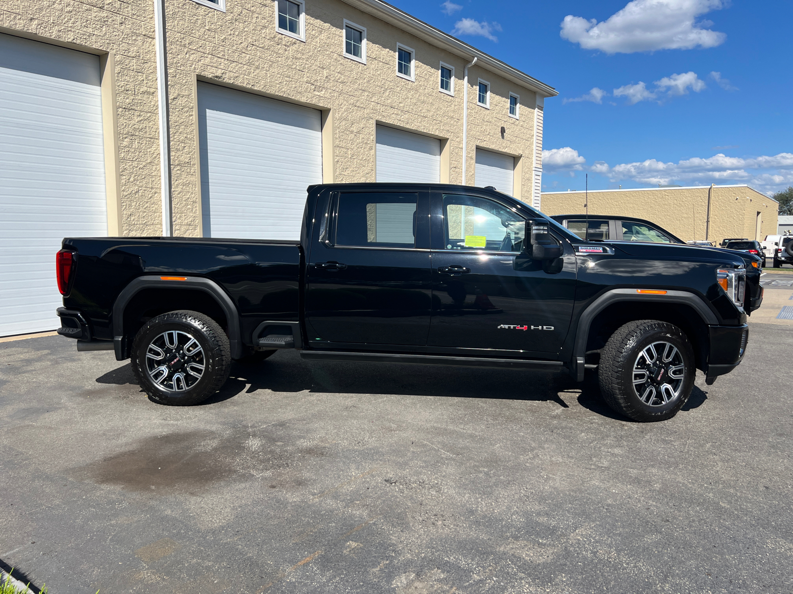 2023 GMC Sierra 2500HD AT4 11