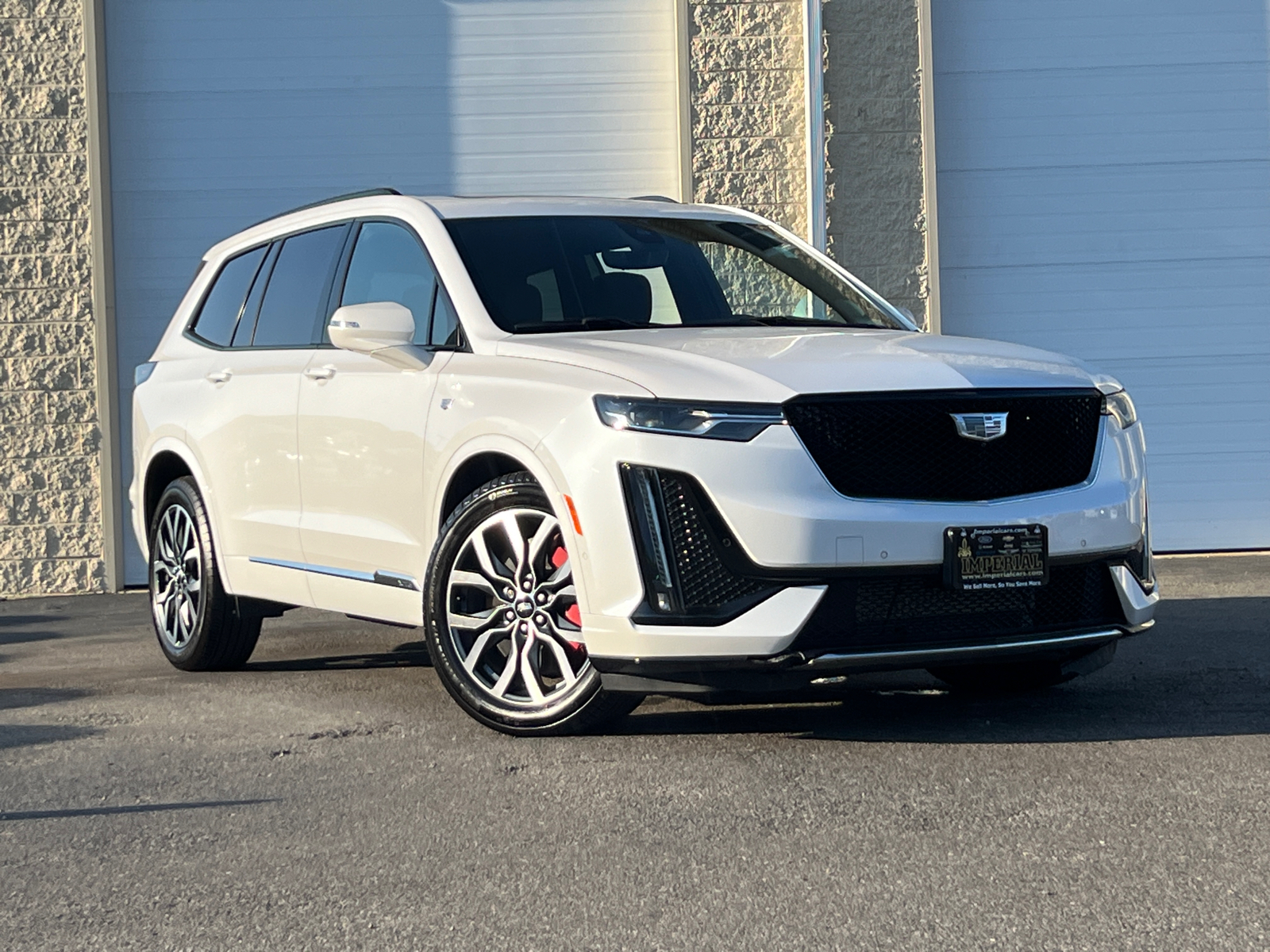 2024 Cadillac XT6 Sport 2