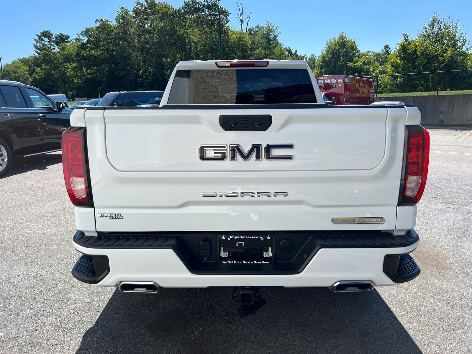 2023 GMC Sierra 1500 Elevation 8