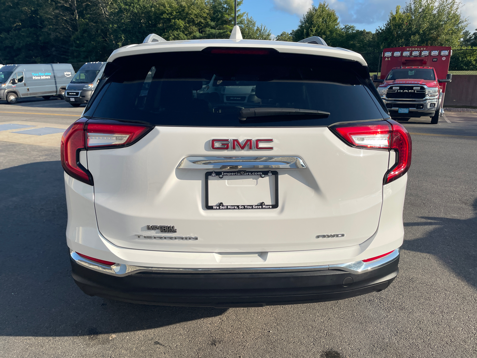 2023 GMC Terrain SLT 9