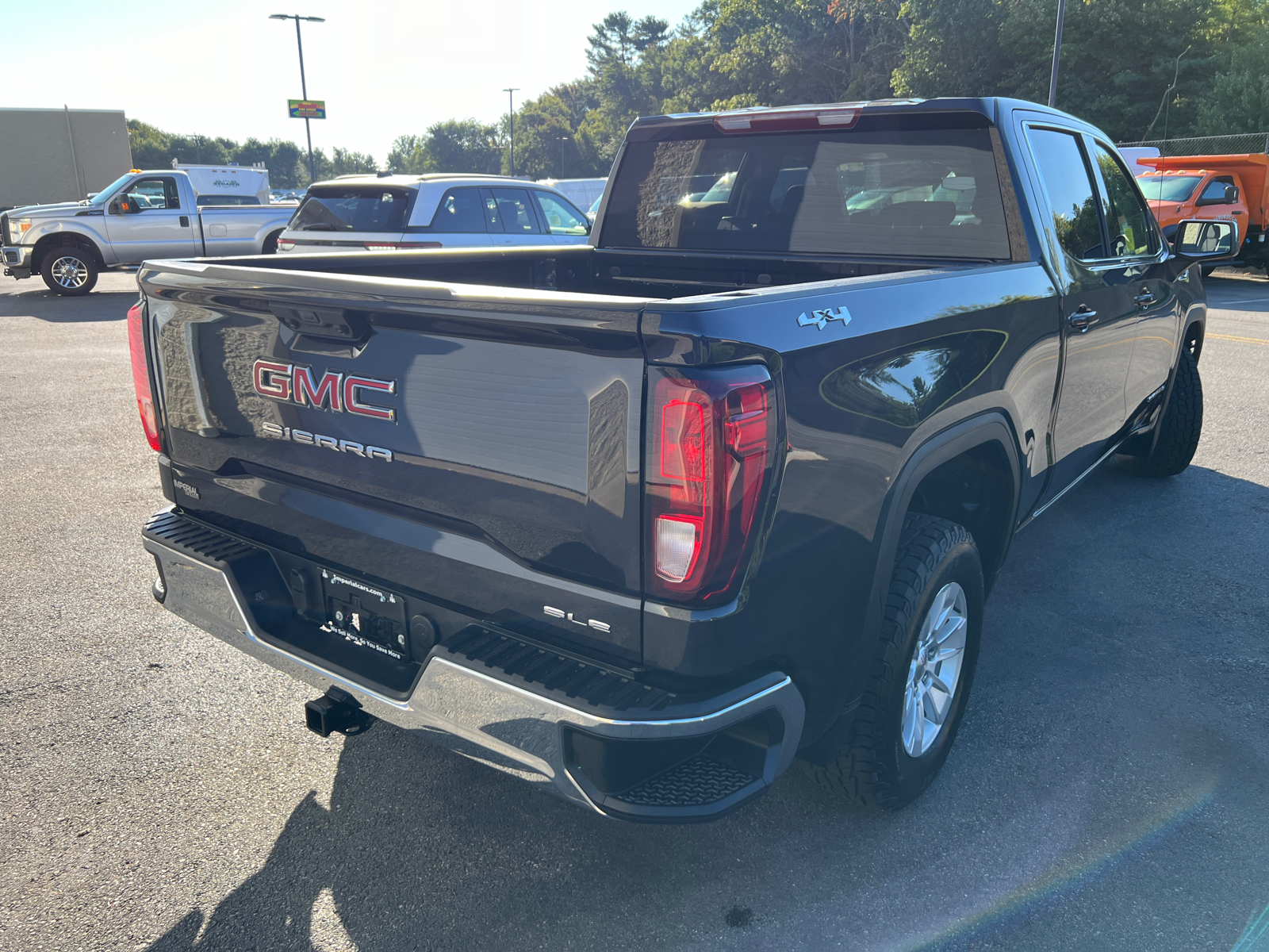 2023 GMC Sierra 1500 SLE 10