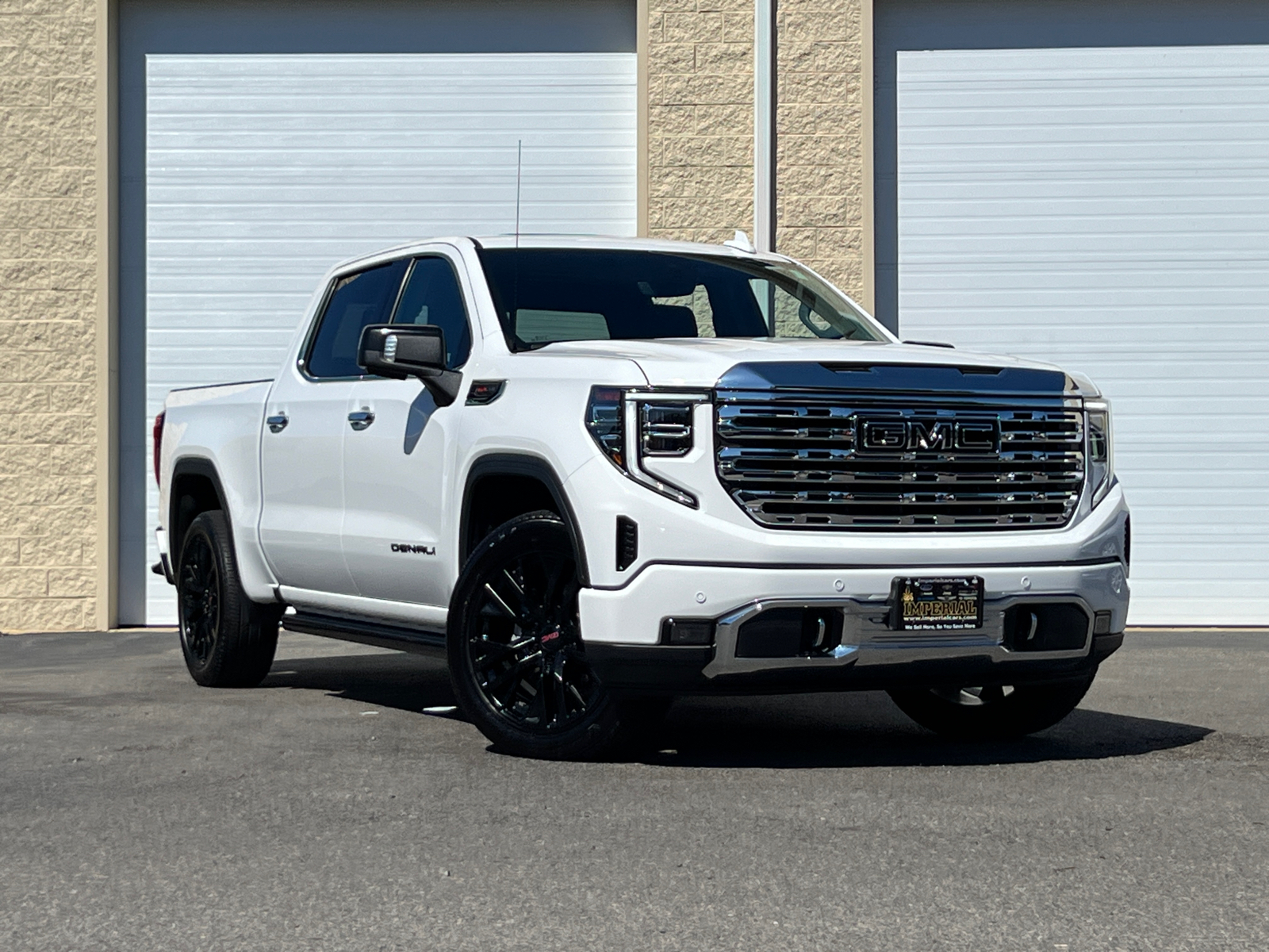 2023 GMC Sierra 1500 Denali 2