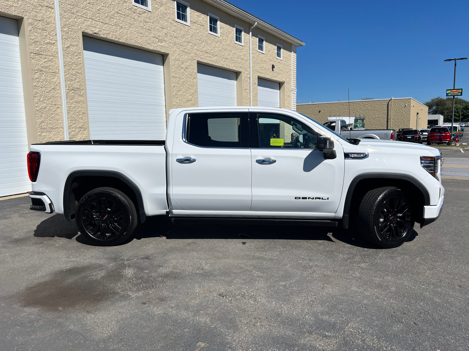 2023 GMC Sierra 1500 Denali 12