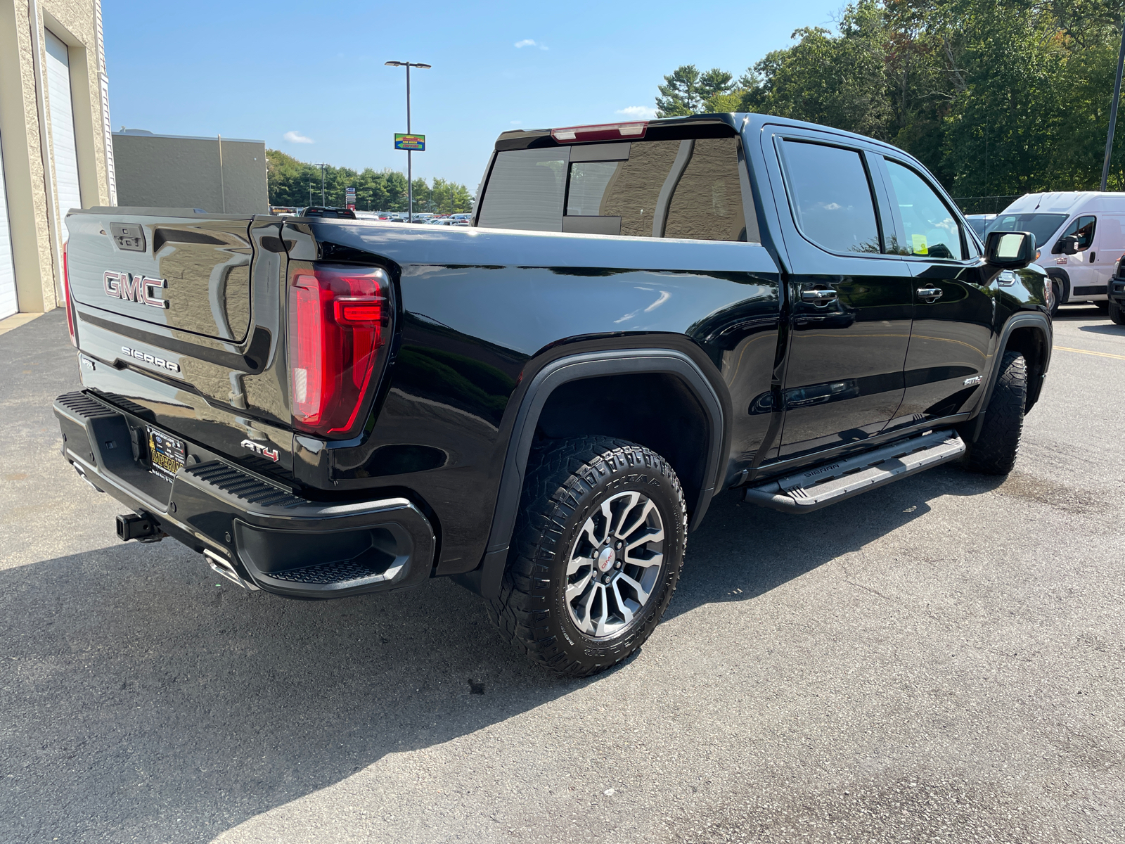 2020 GMC Sierra 1500 AT4 12