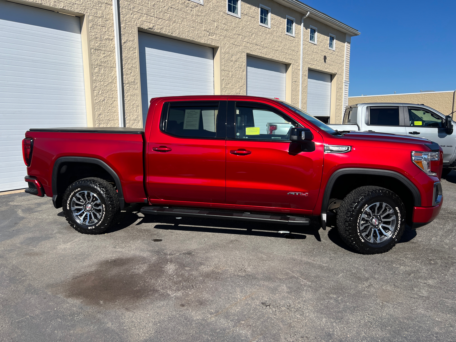 2021 GMC Sierra 1500 AT4 10