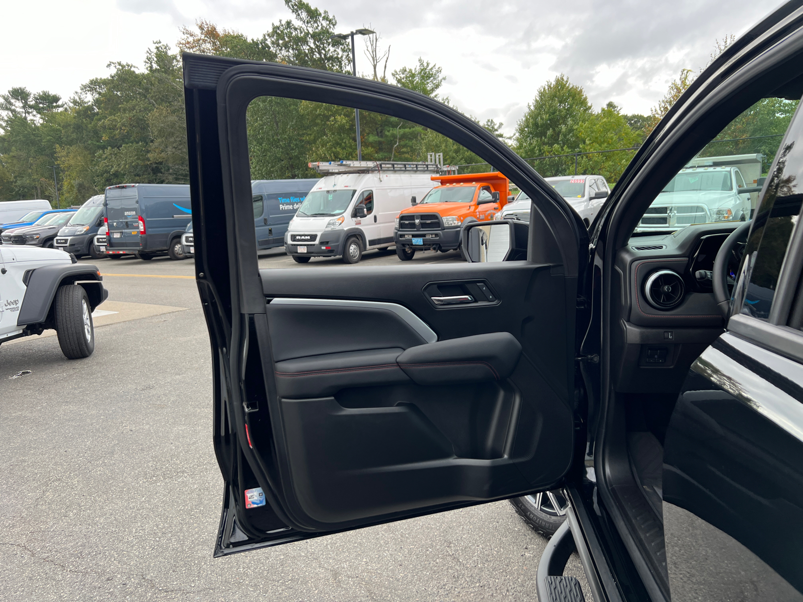 2023 Chevrolet Colorado Z71 18