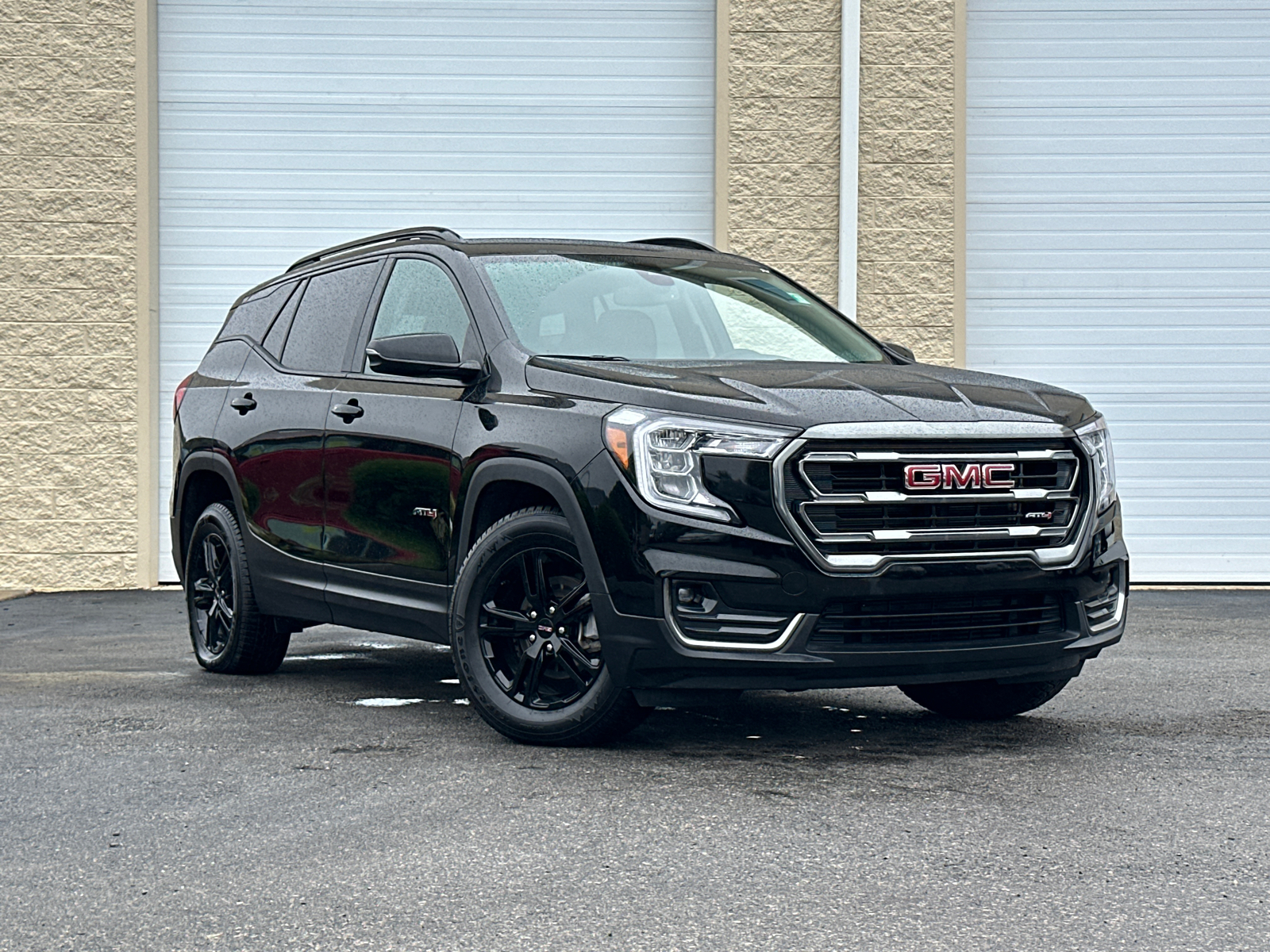 2023 GMC Terrain AT4 2