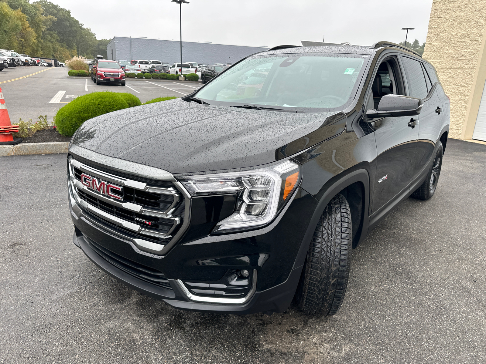 2023 GMC Terrain AT4 4