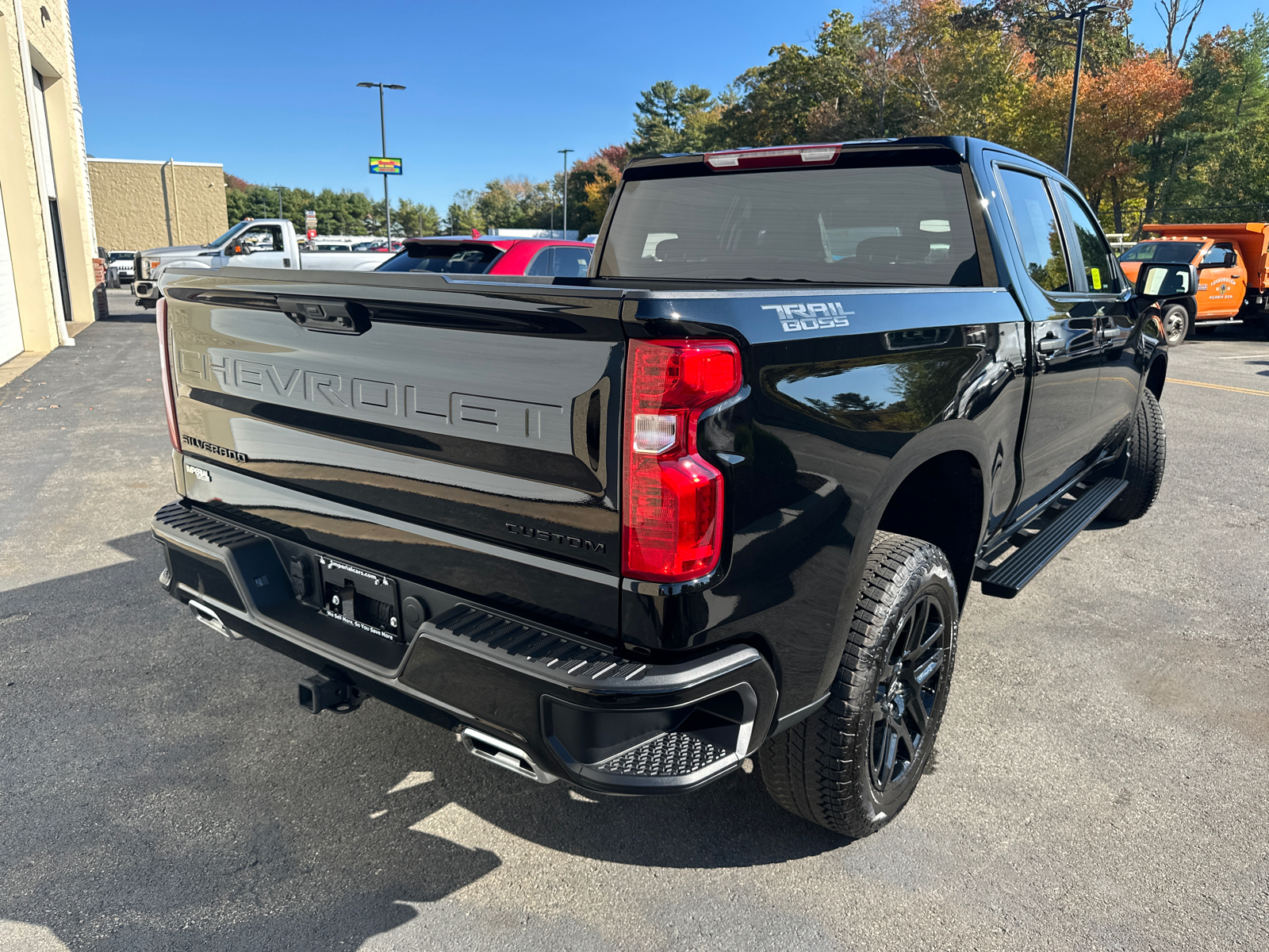 2024 Chevrolet Silverado 1500 Custom Trail Boss 10