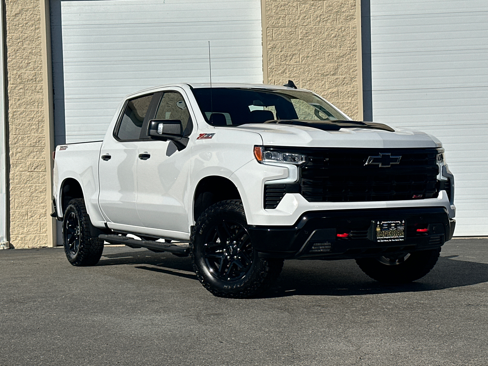 2024 Chevrolet Silverado 1500 LT Trail Boss 1