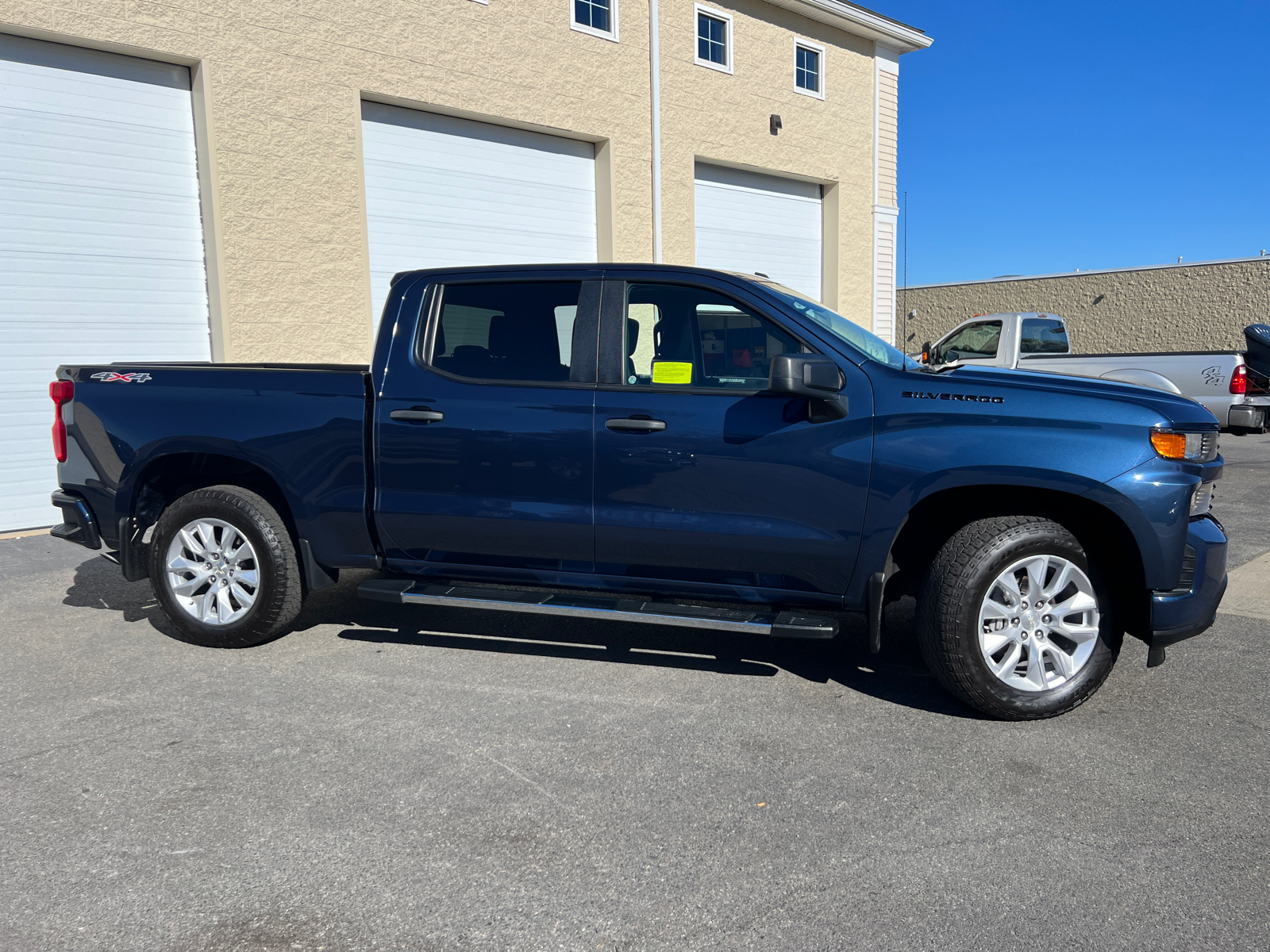 2022 Chevrolet Silverado 1500 LTD Custom 11