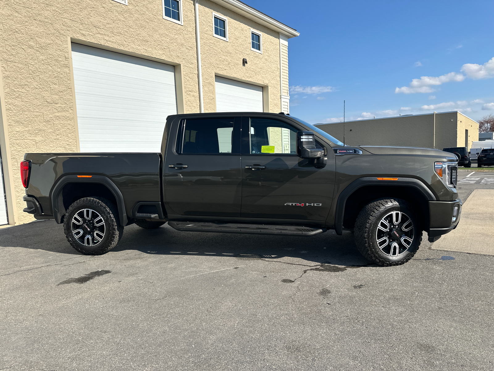 2023 GMC Sierra 2500HD AT4 11