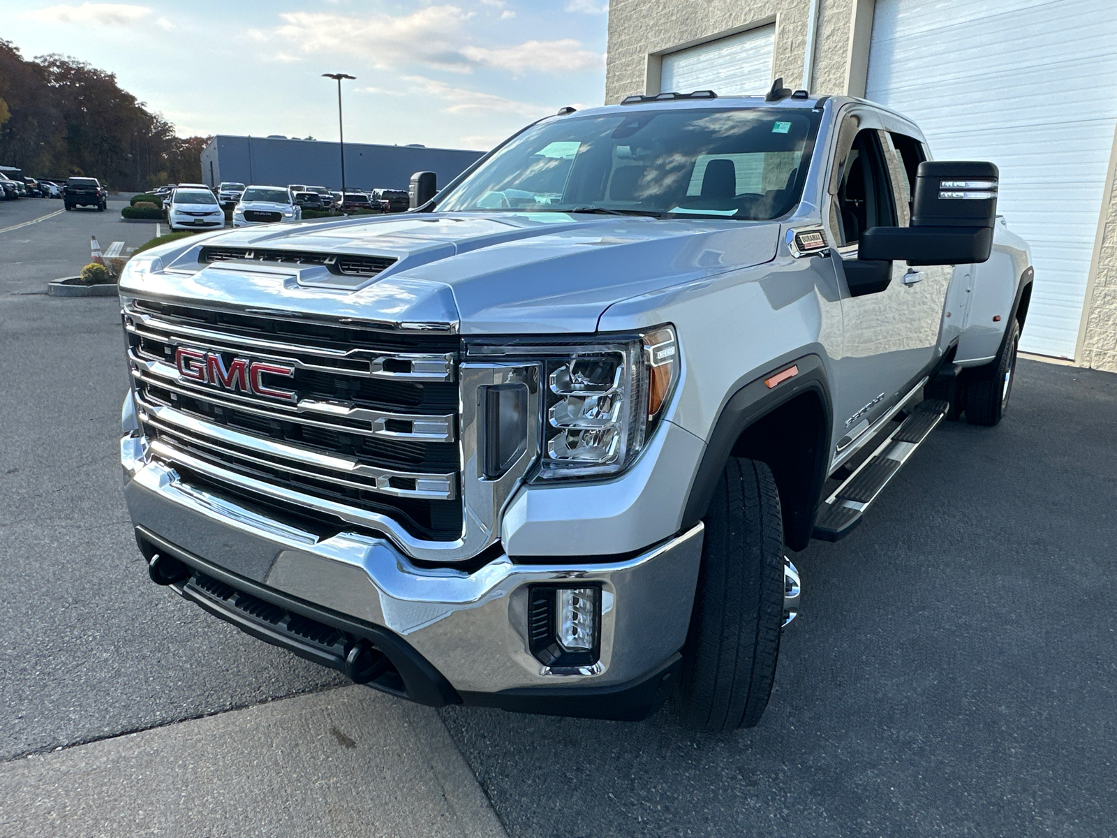 2022 GMC Sierra 3500HD SLE 4