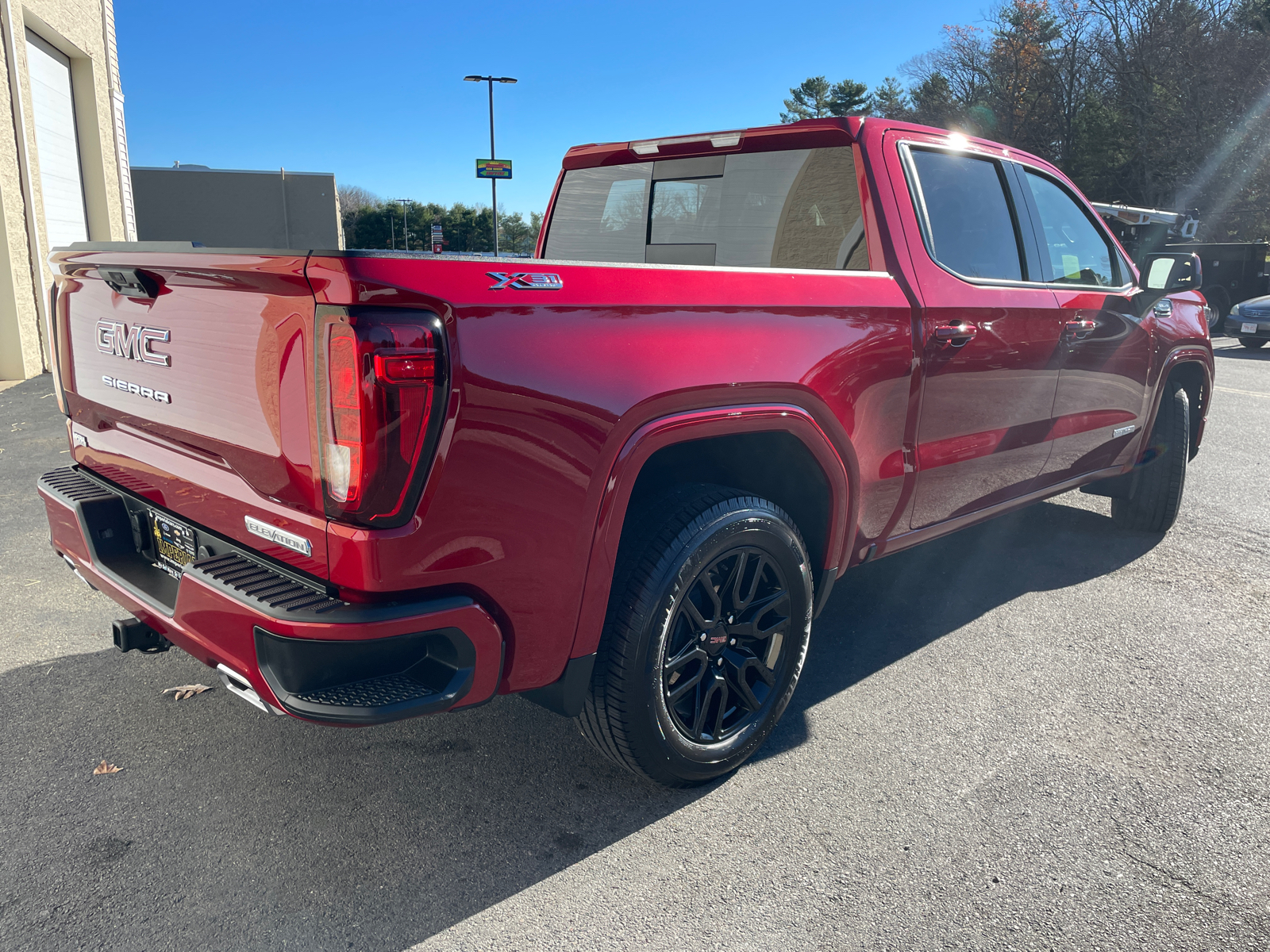 2023 GMC Sierra 1500 Elevation 11