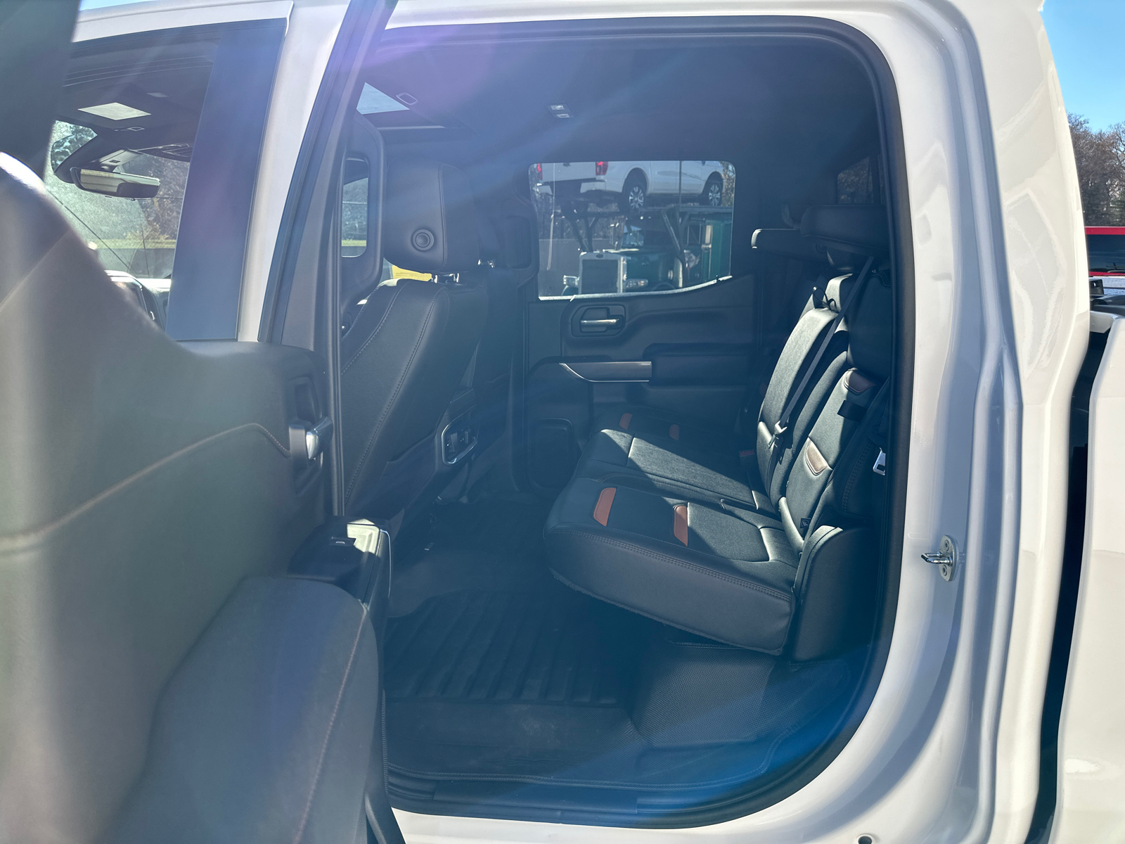 2022 GMC Sierra 1500 Limited AT4 13