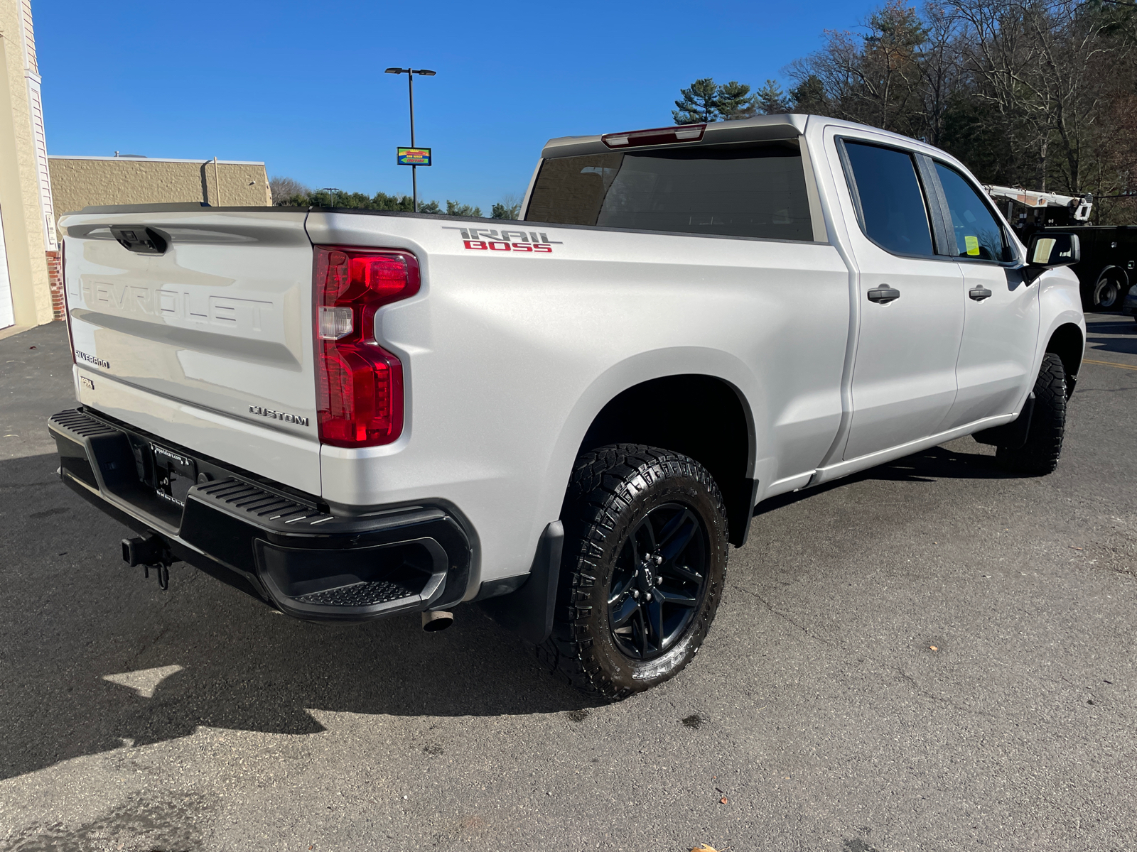 2022 Chevrolet Silverado 1500 Custom Trail Boss 12