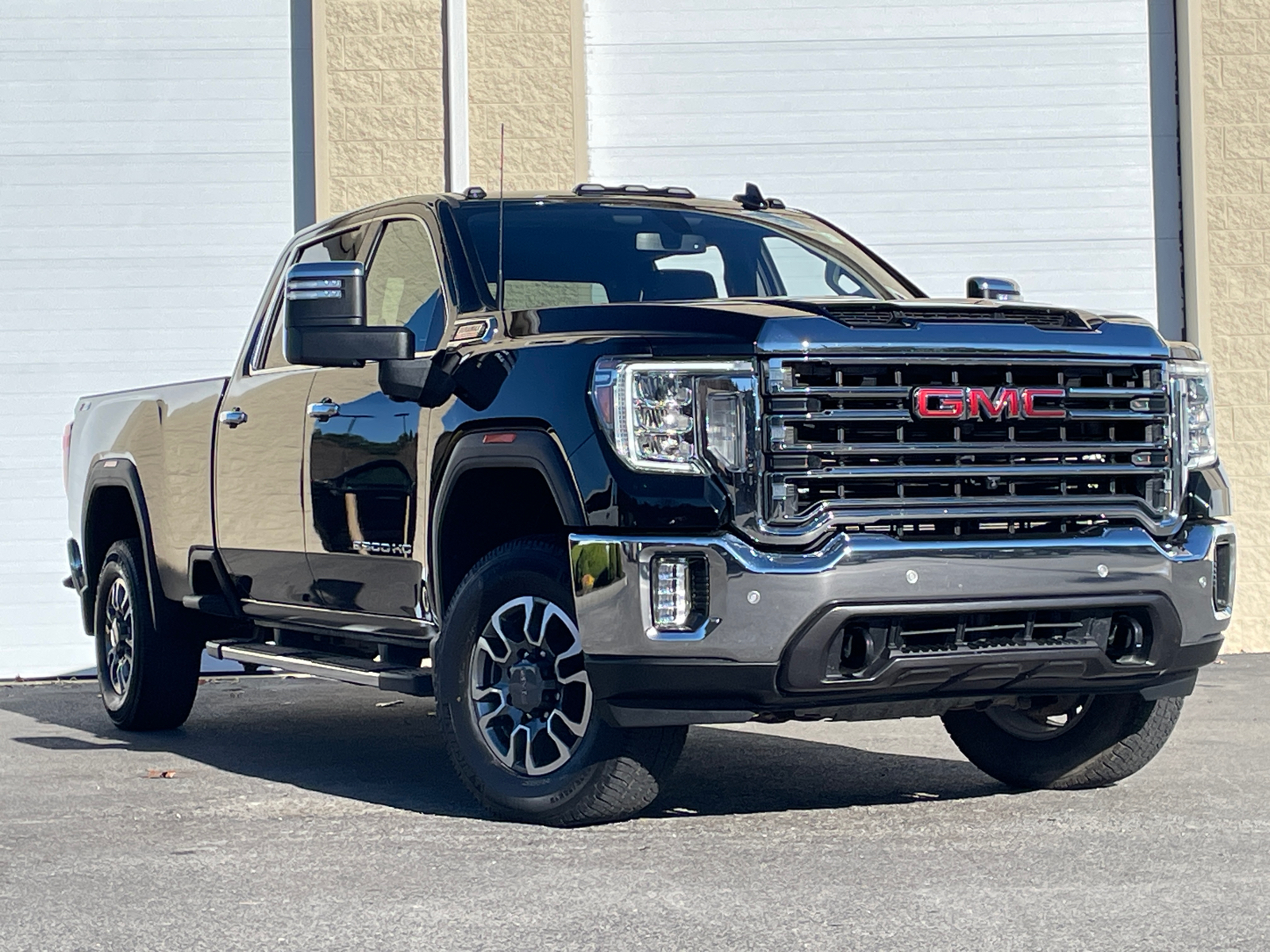 2022 GMC Sierra 2500HD SLT 2