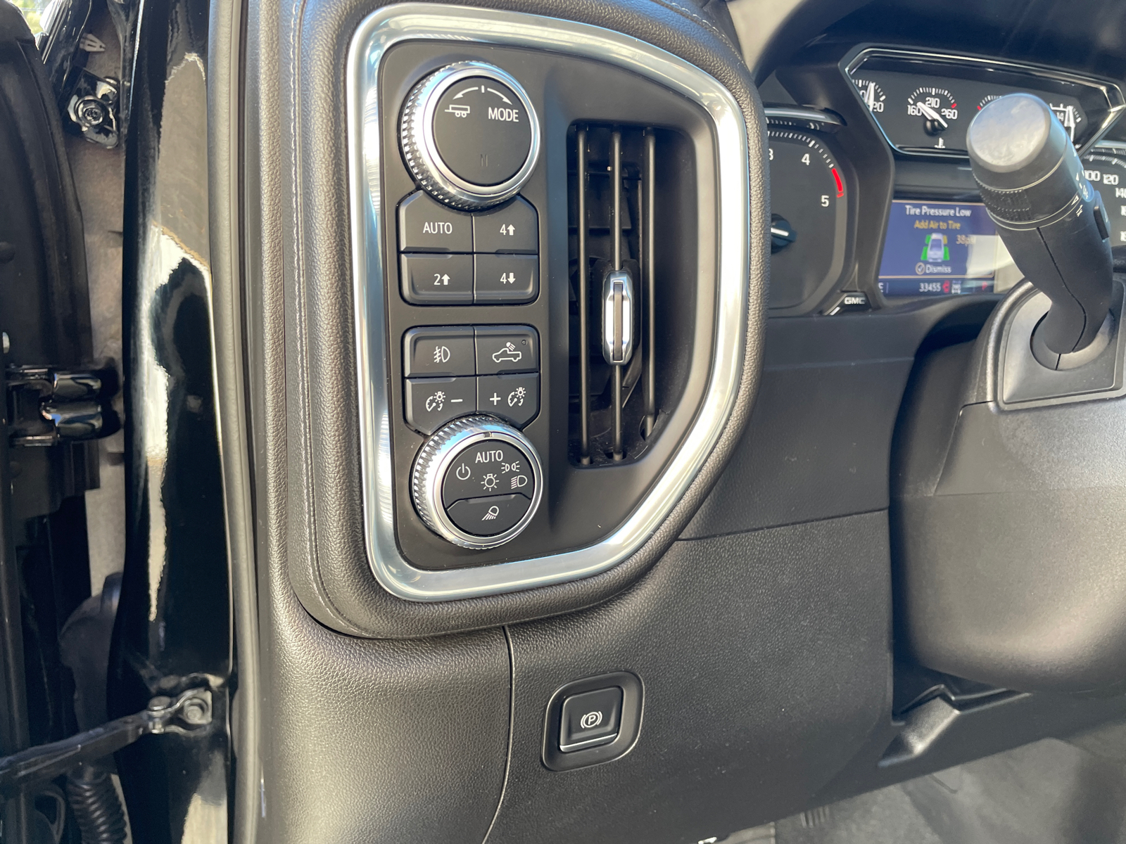 2022 GMC Sierra 2500HD SLT 24