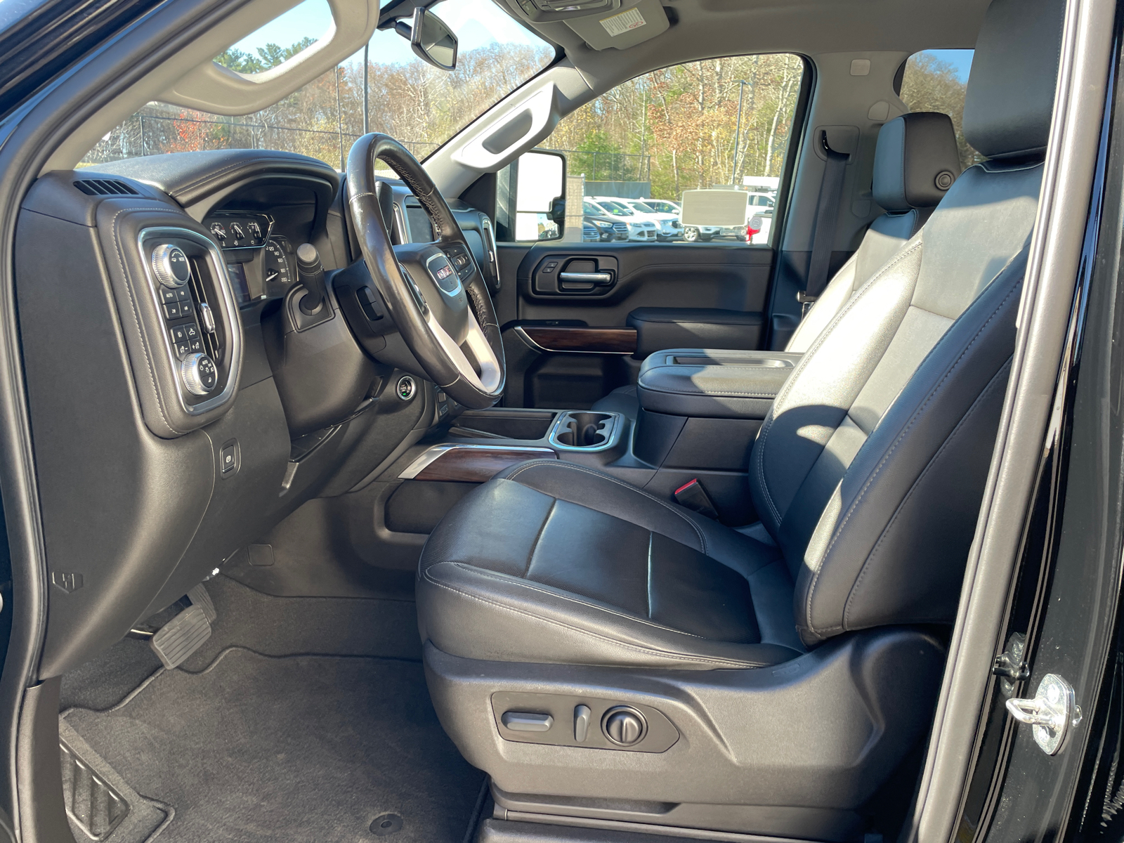 2022 GMC Sierra 2500HD SLT 35