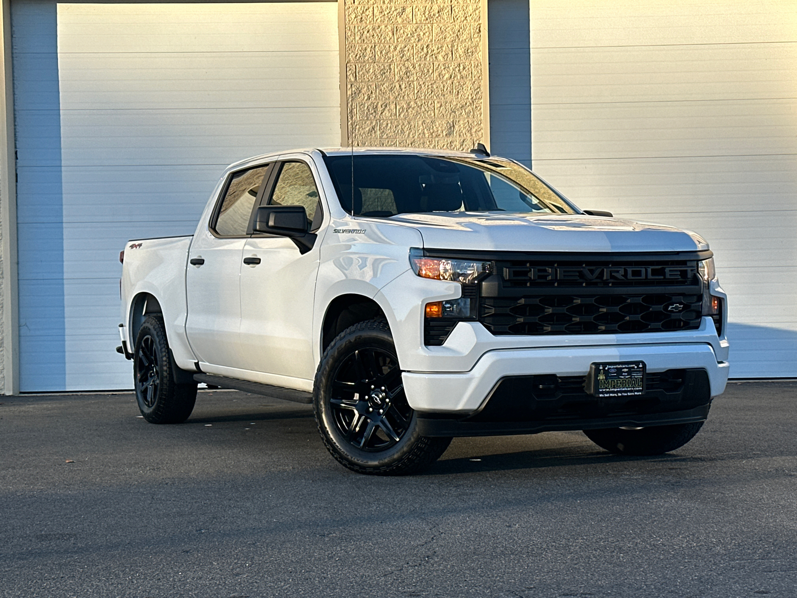 2022 Chevrolet Silverado 1500 Custom 2