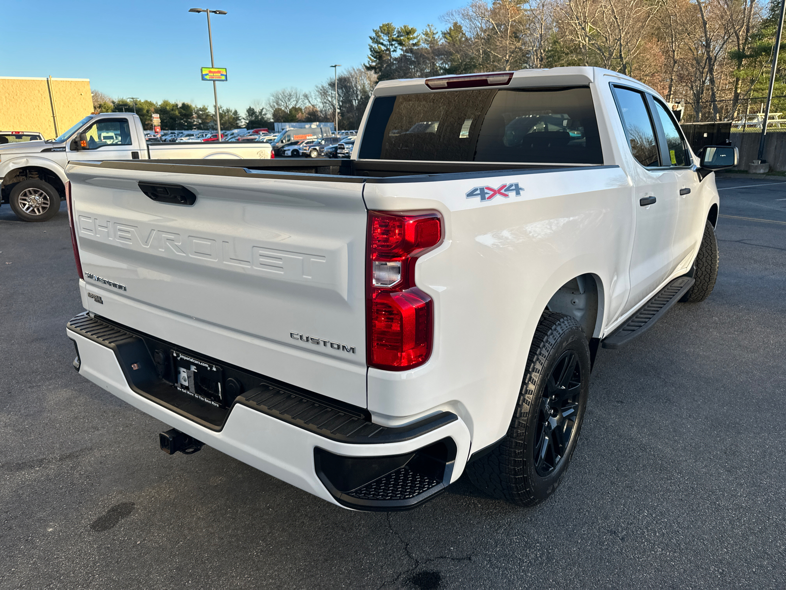 2022 Chevrolet Silverado 1500 Custom 10